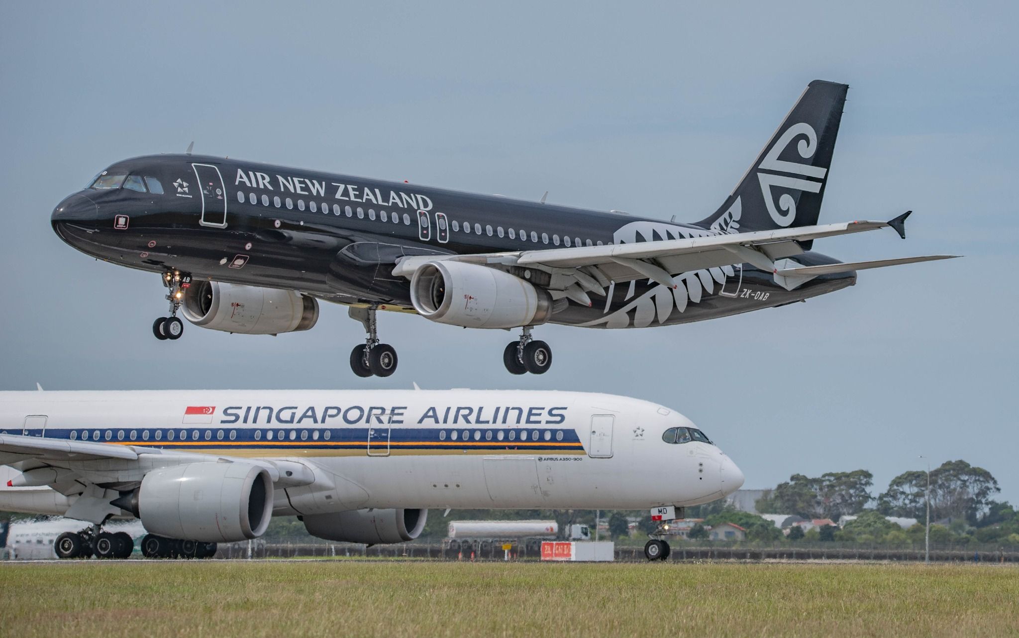 Singapore Airlines operates from both Auckland and Christchurch direct to Singapore