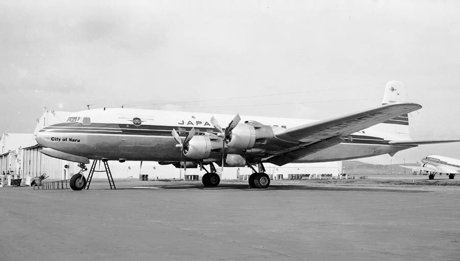 DC-6AJapan_Air_Lines