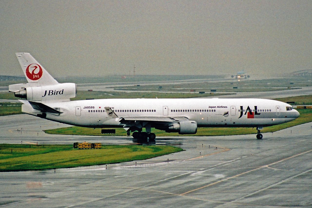 JAL Japan Airlines MD-11