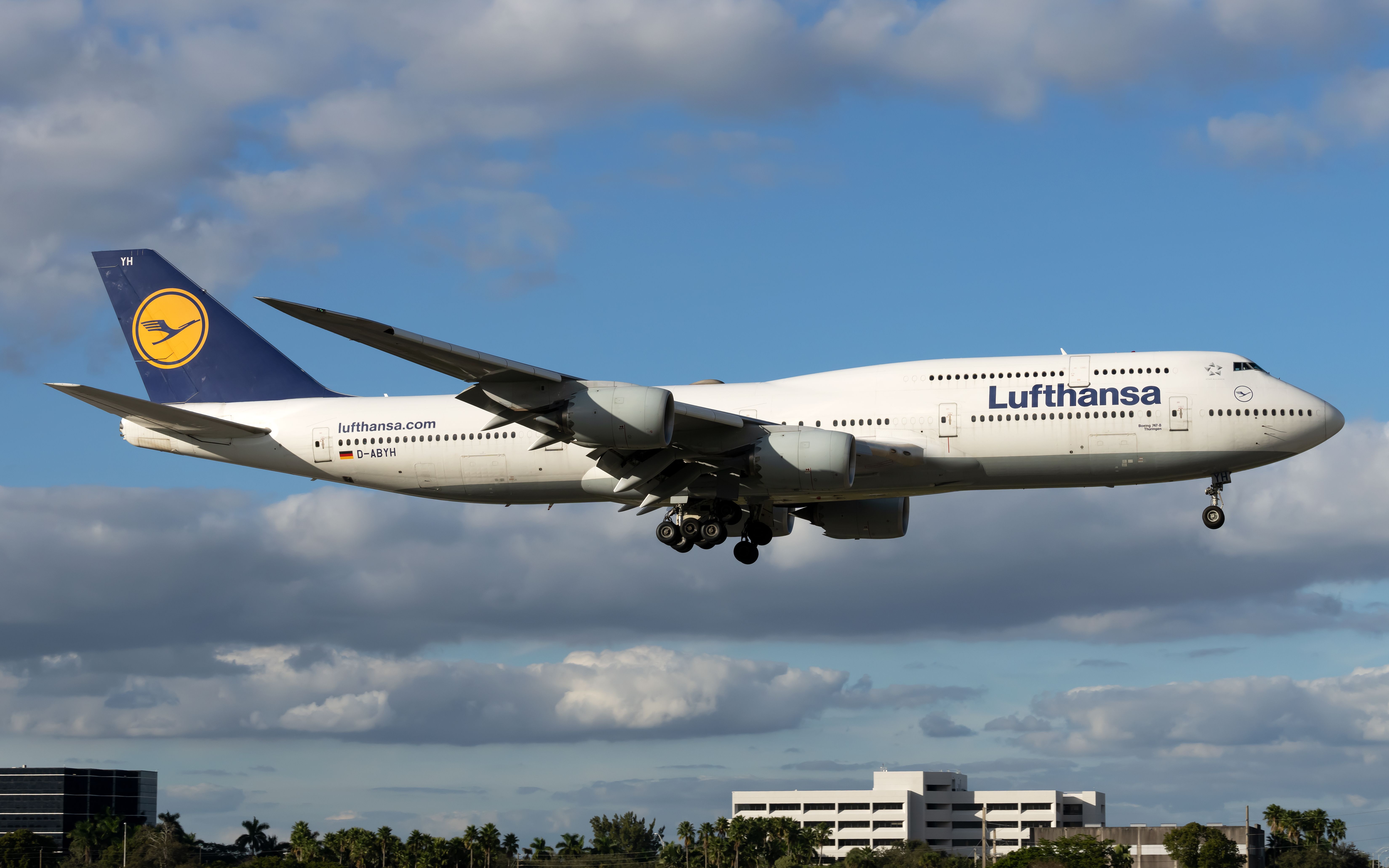 Lufthansa Boeing 747-800 D-ABYH