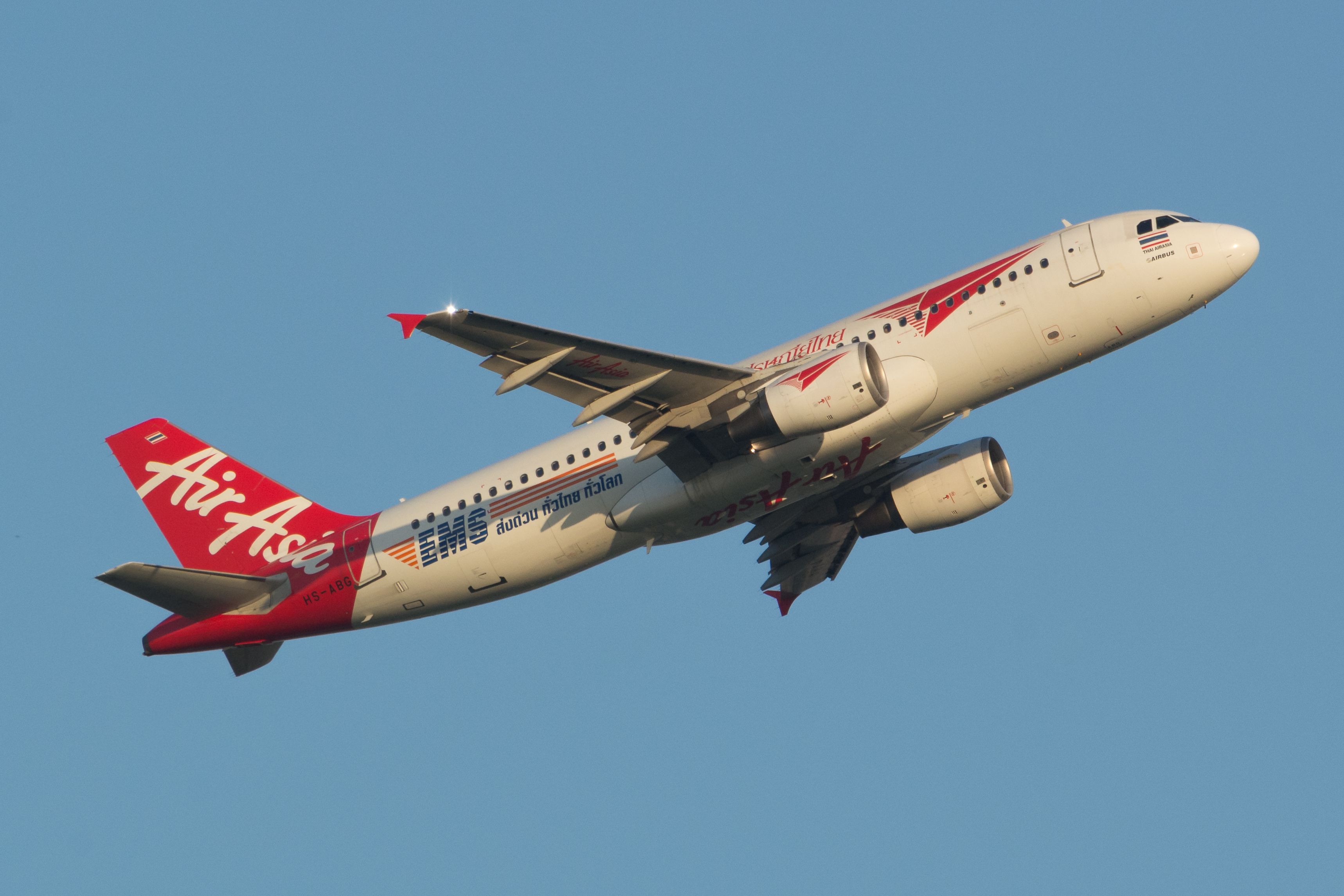 Bangkok,Thailand - November 2, 2018. Thai AirAsia Airbus A320-200 (HS-ABG) 