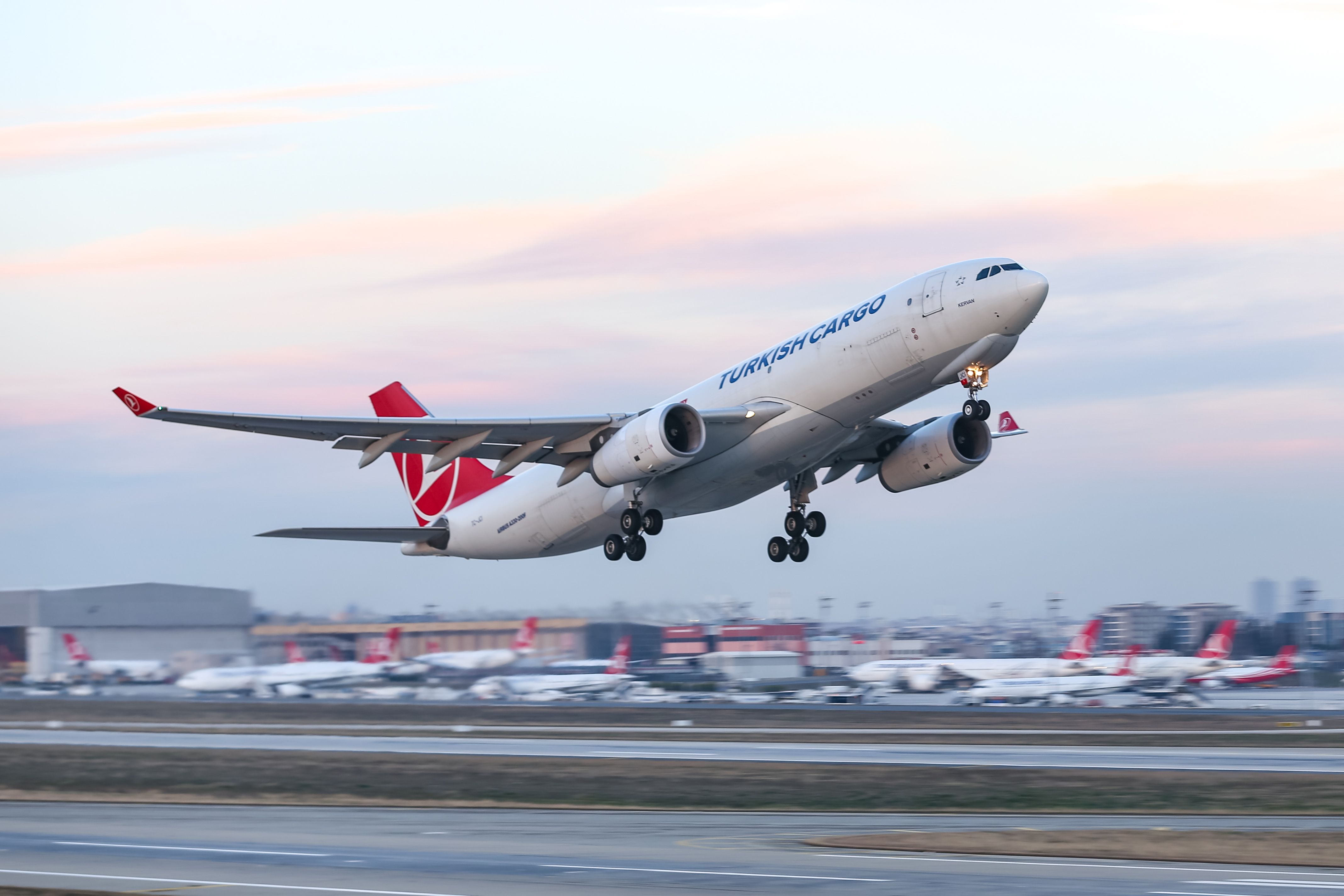 Turkish Airlines Cargo Airbus A330