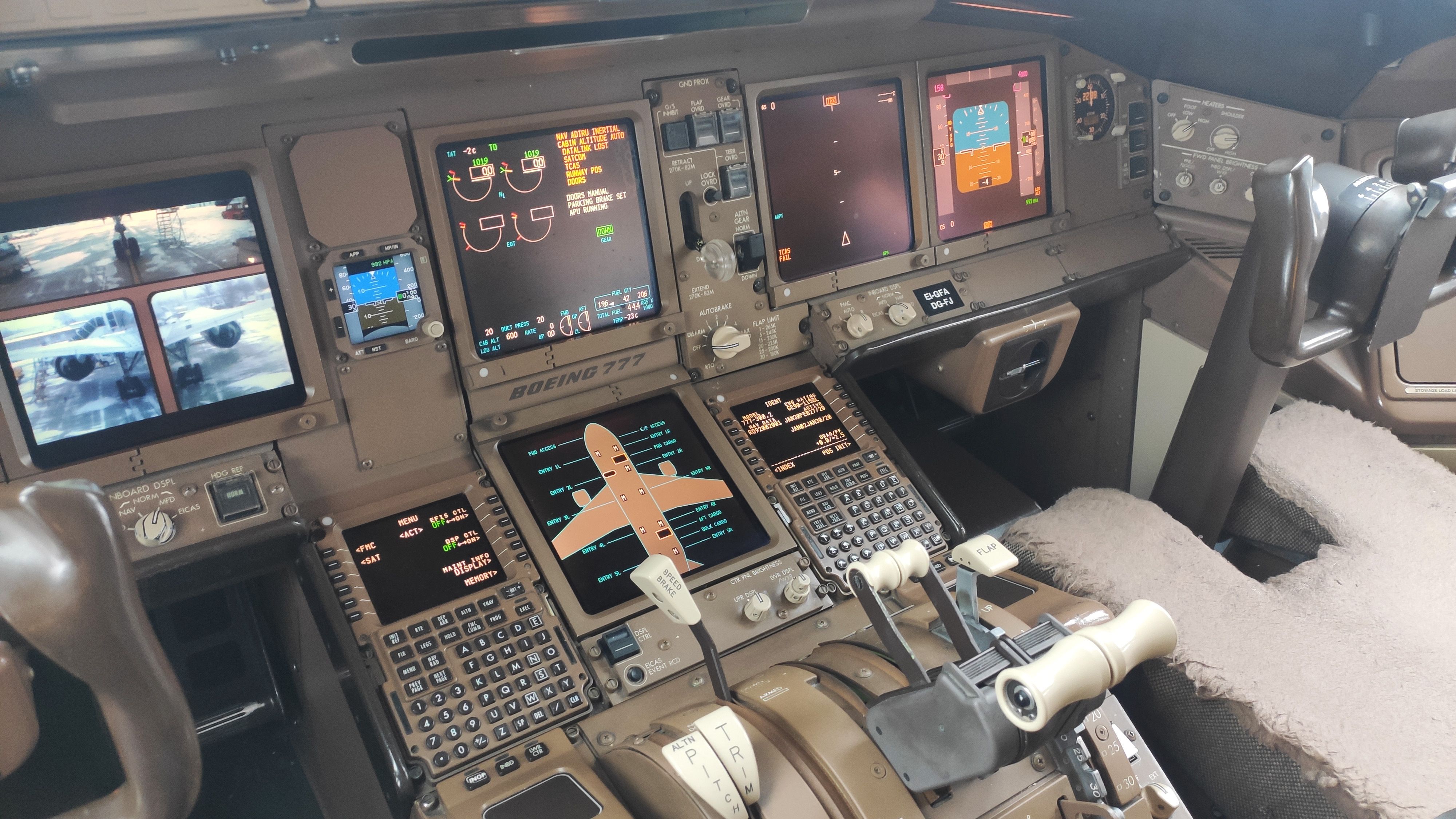 The EICAS and other flight displays on the Boeing 777.