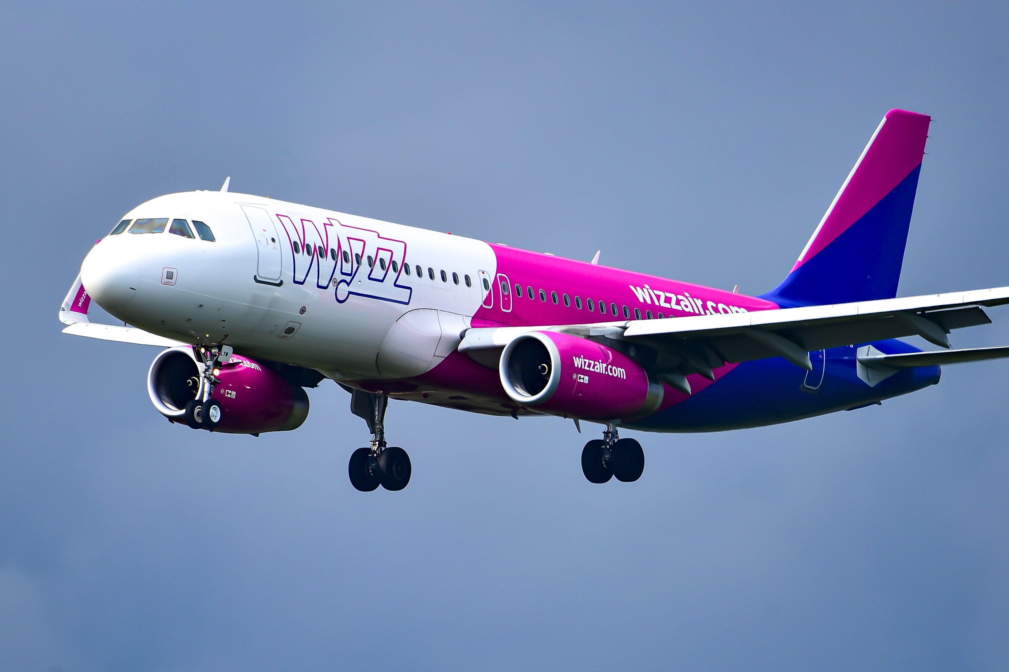 Wizz Airbus jet landing