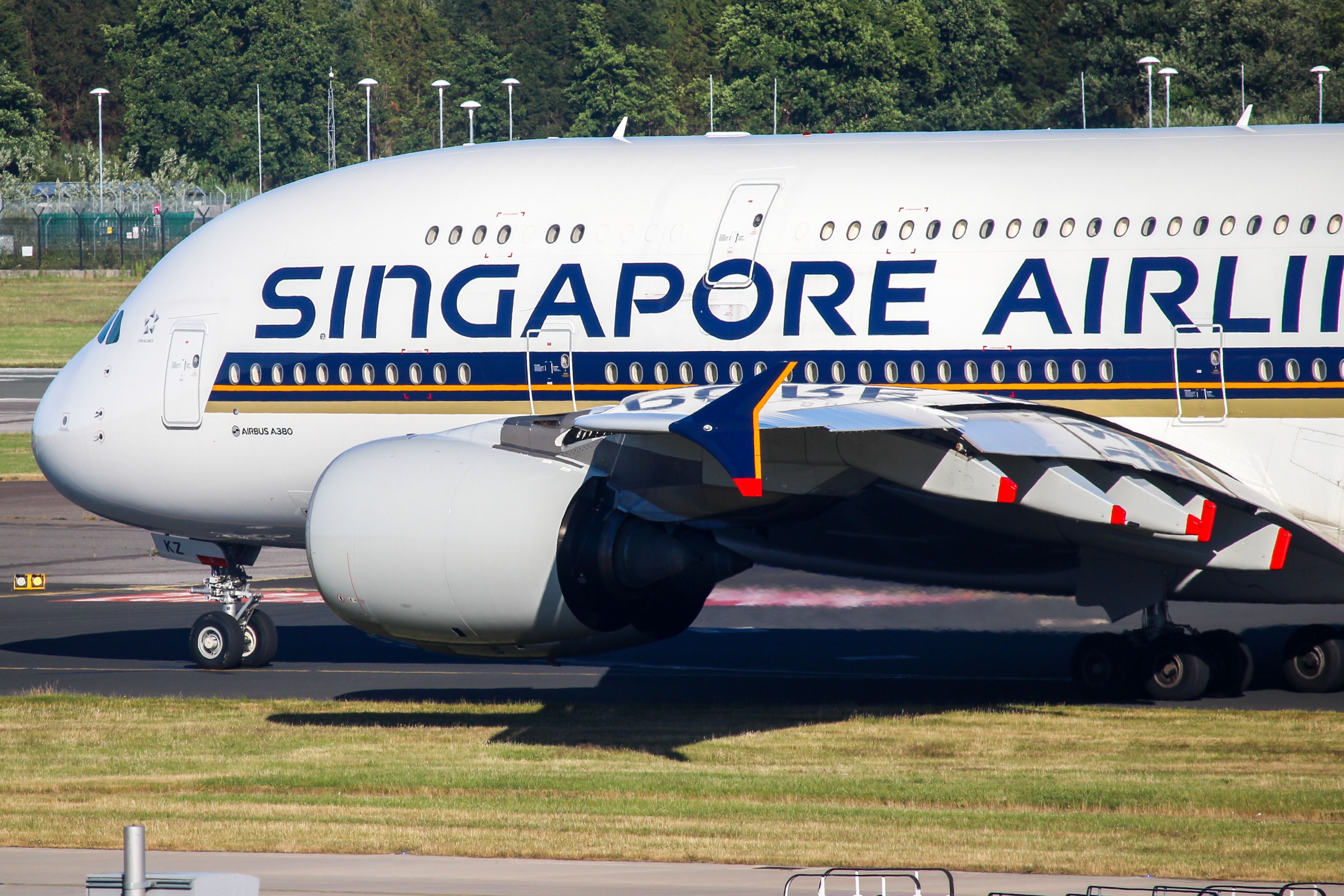 Singapore Airlines Airbus A380 | 9V-SKZ