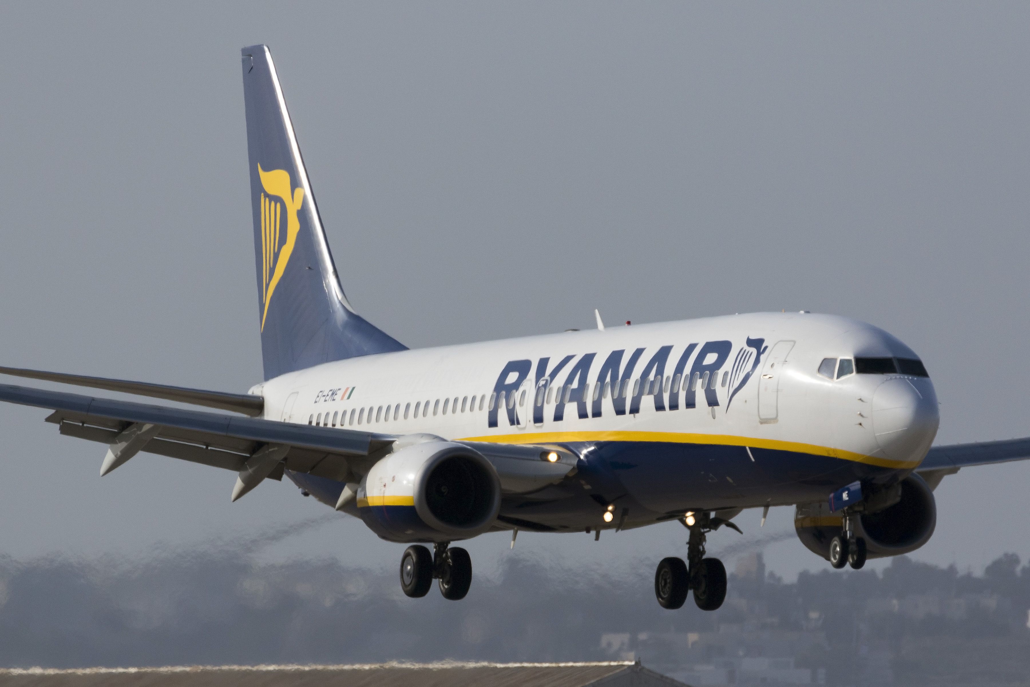 Ryanair Boeing 737-800 landing at Malta International Airport