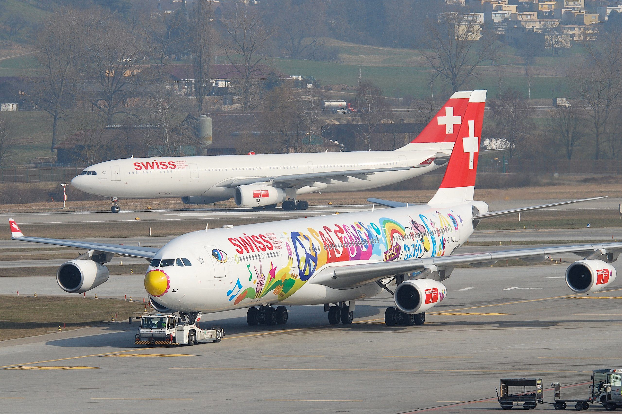 Swiss Airbus A340 & A330