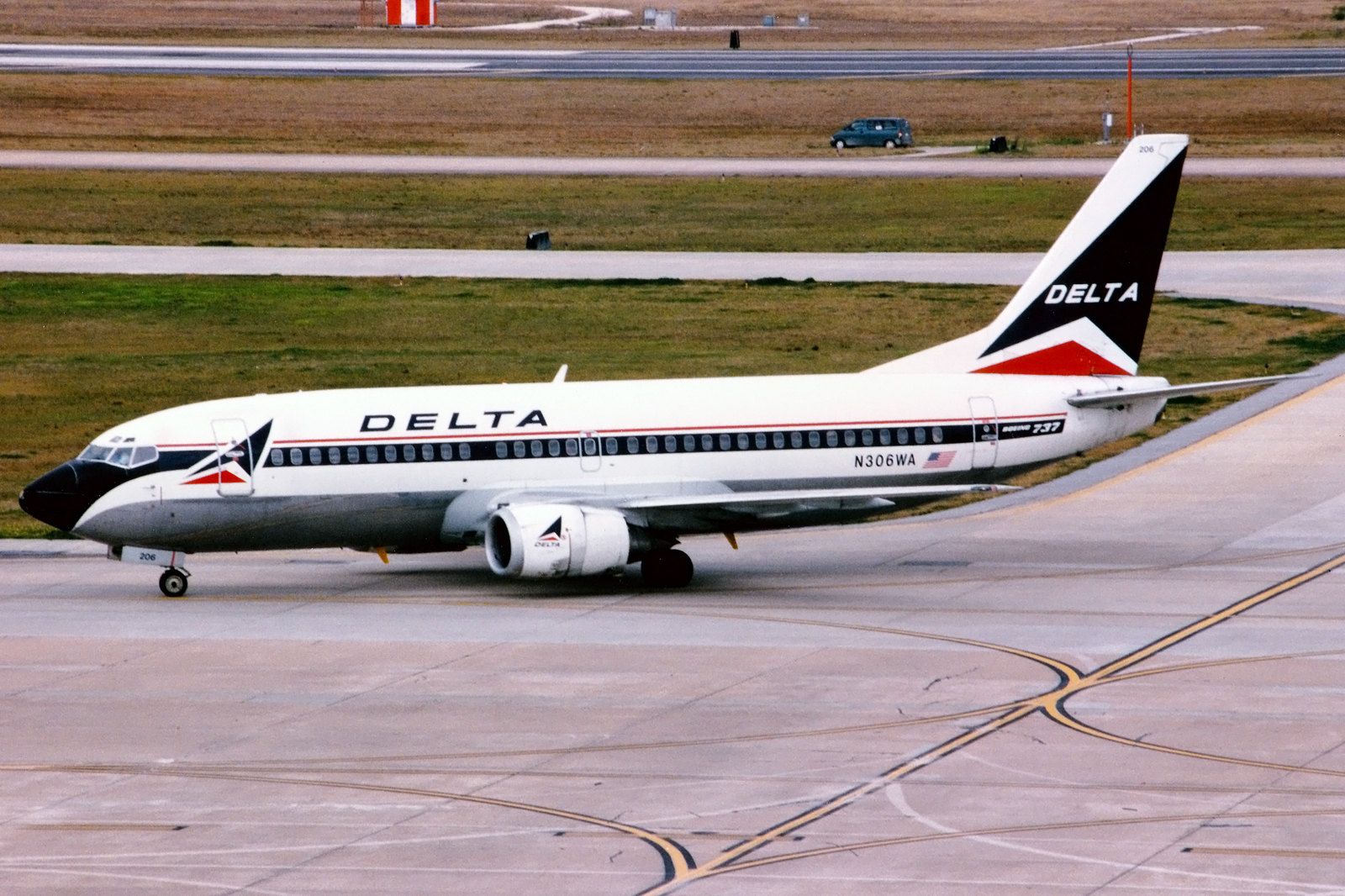 Delta Air Lines Boeing 737-300