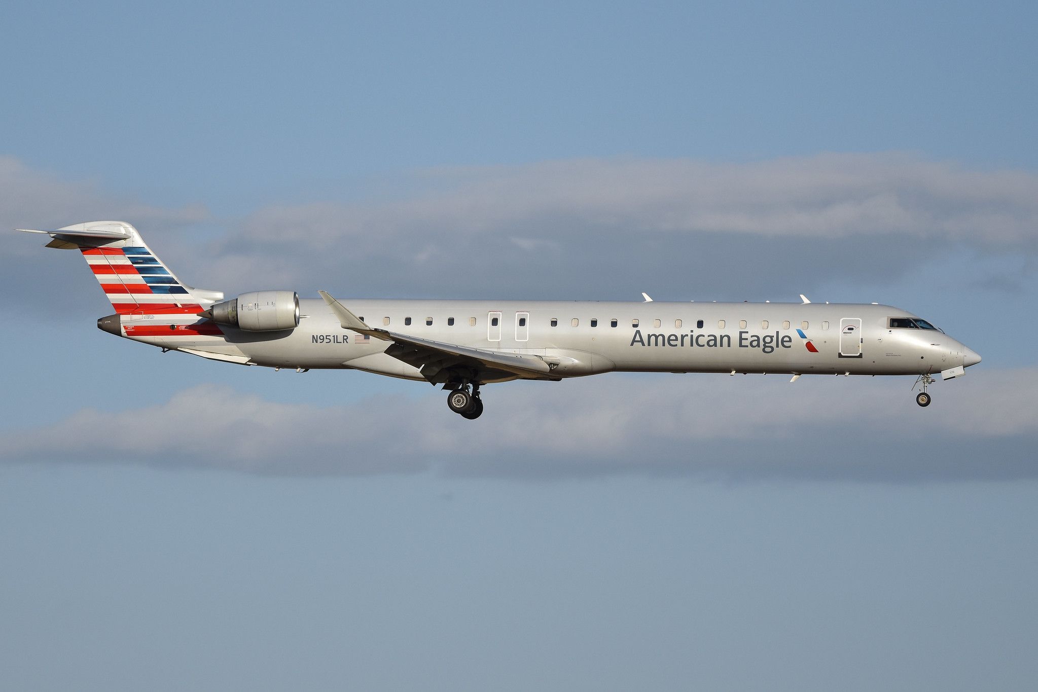 CRJ900 ‘N951LR’ American Eagle