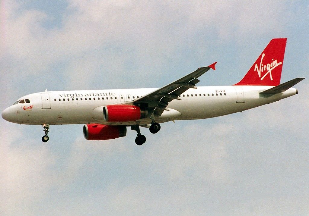 Airbus_A320-231,_Virgin_Atlantic_Airways_AN0220916