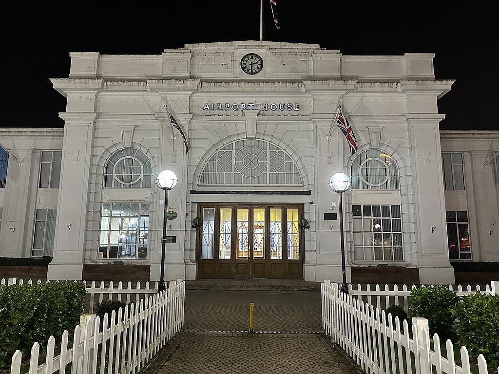 The Story Of The World's First Purpose Built Air Terminal