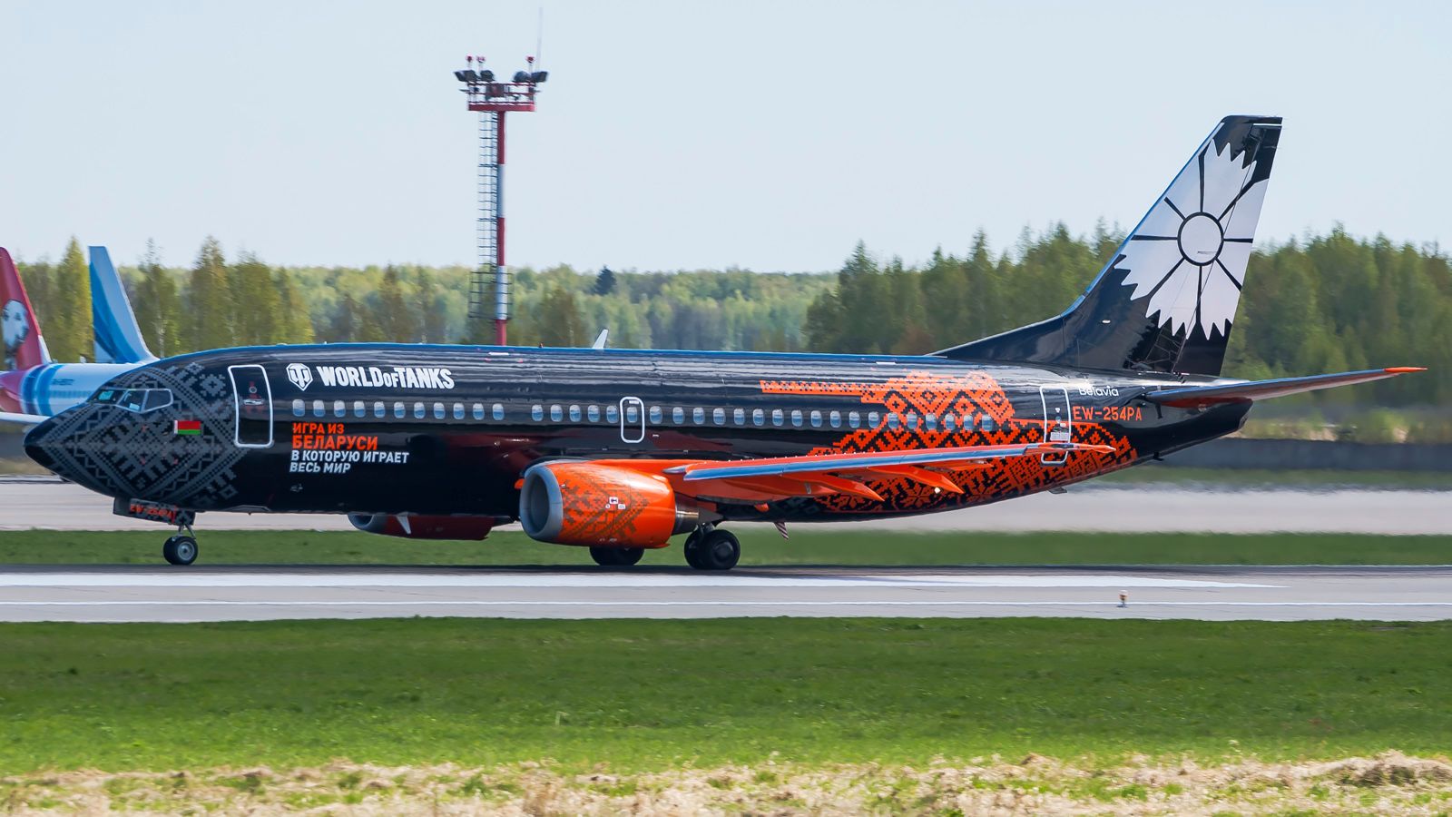 Belavia Boeing 737-300 | EW-254PA
