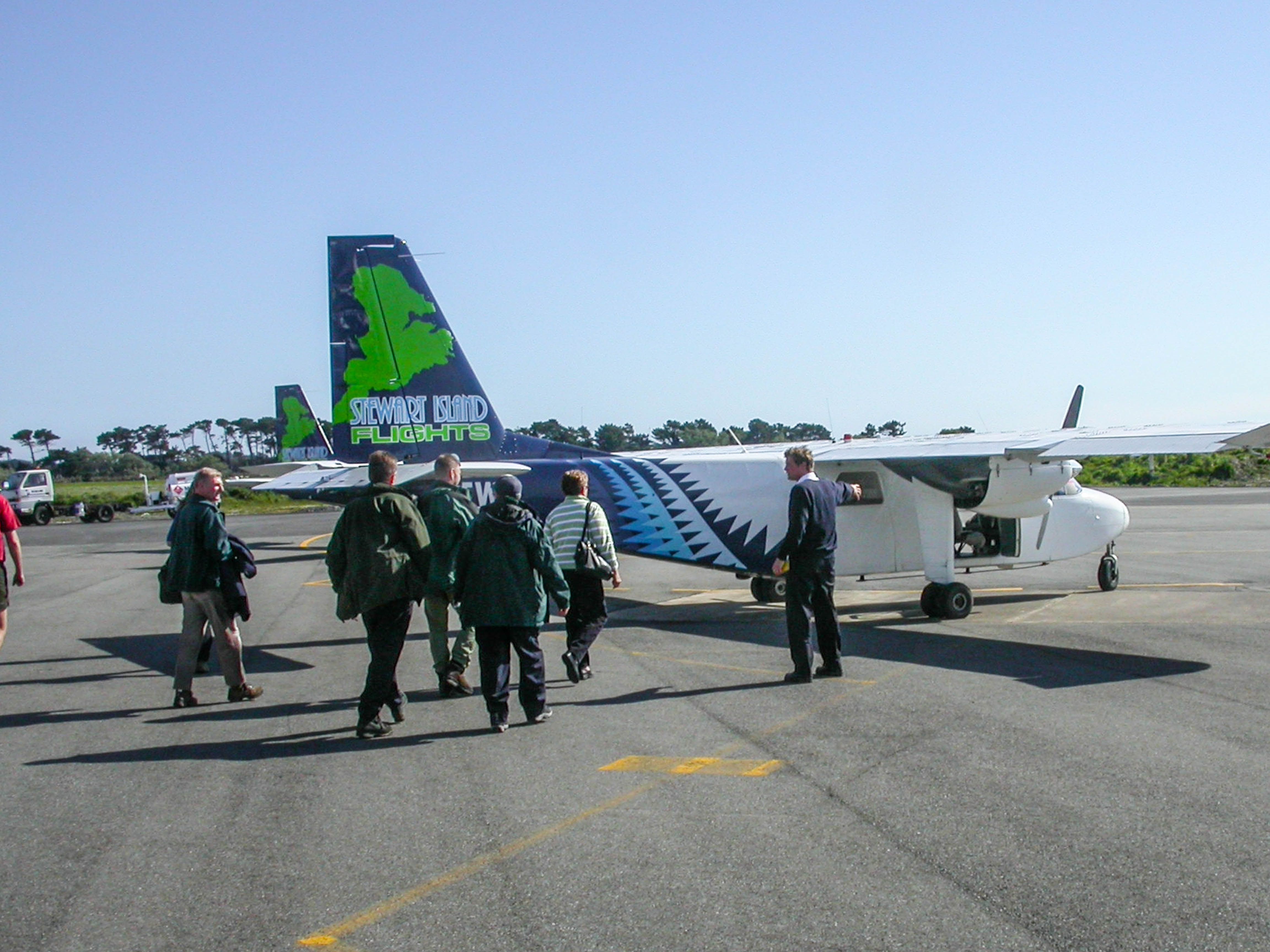 Flight_to_Stewart_Island_(8604764463)