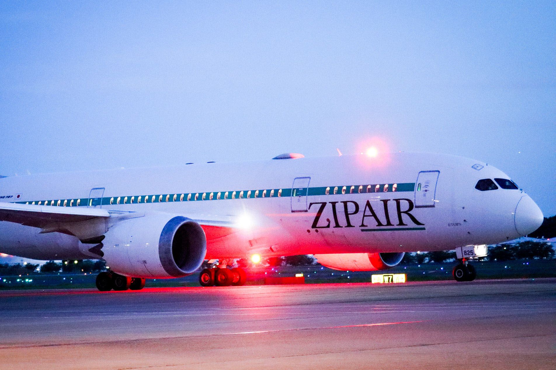 ZIPAIR Boeing 787 Dreamliner.