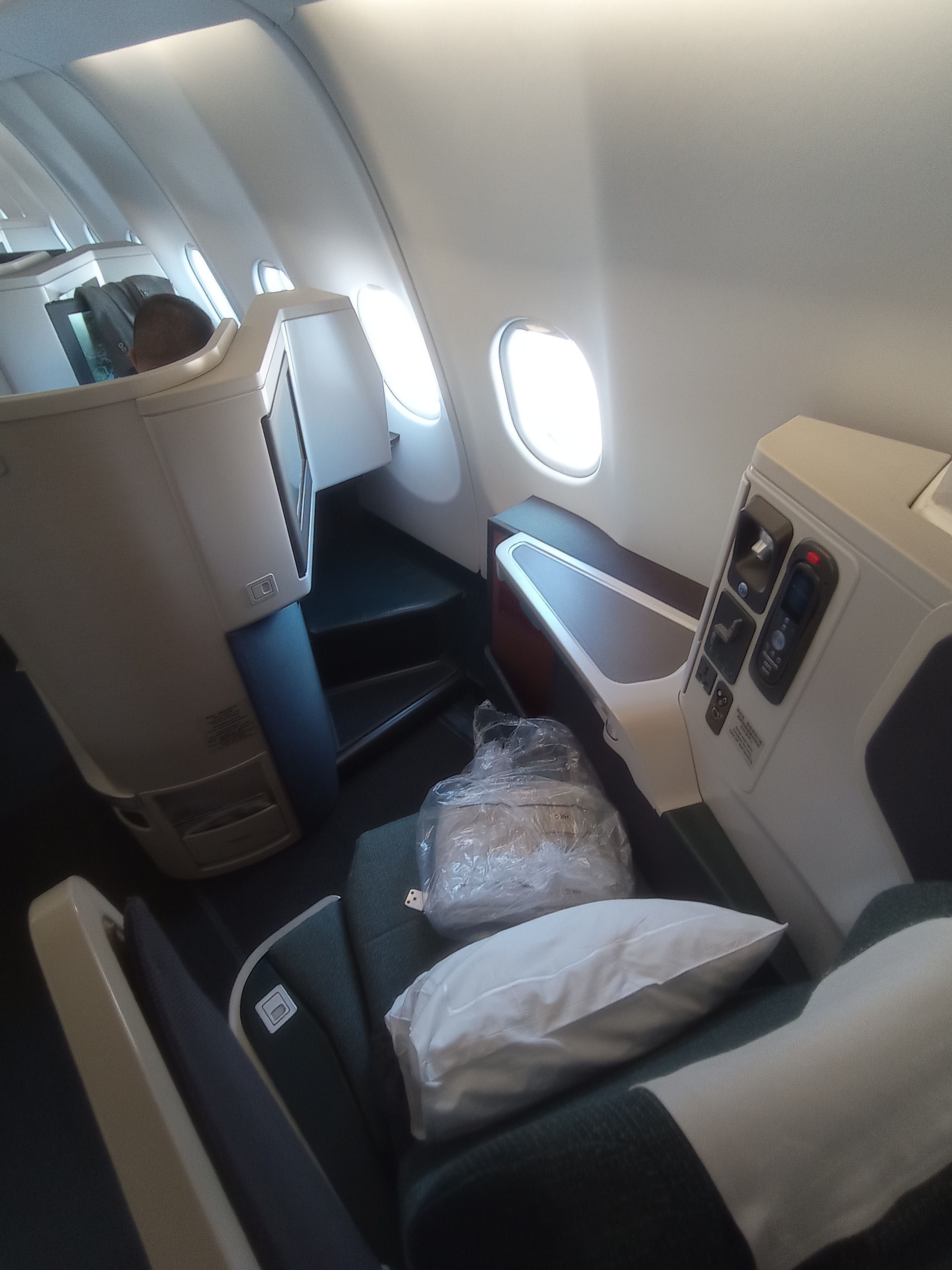 Review: Hong Kong To Kuala Lumpur In Business Class On Cathay Pacific's ...