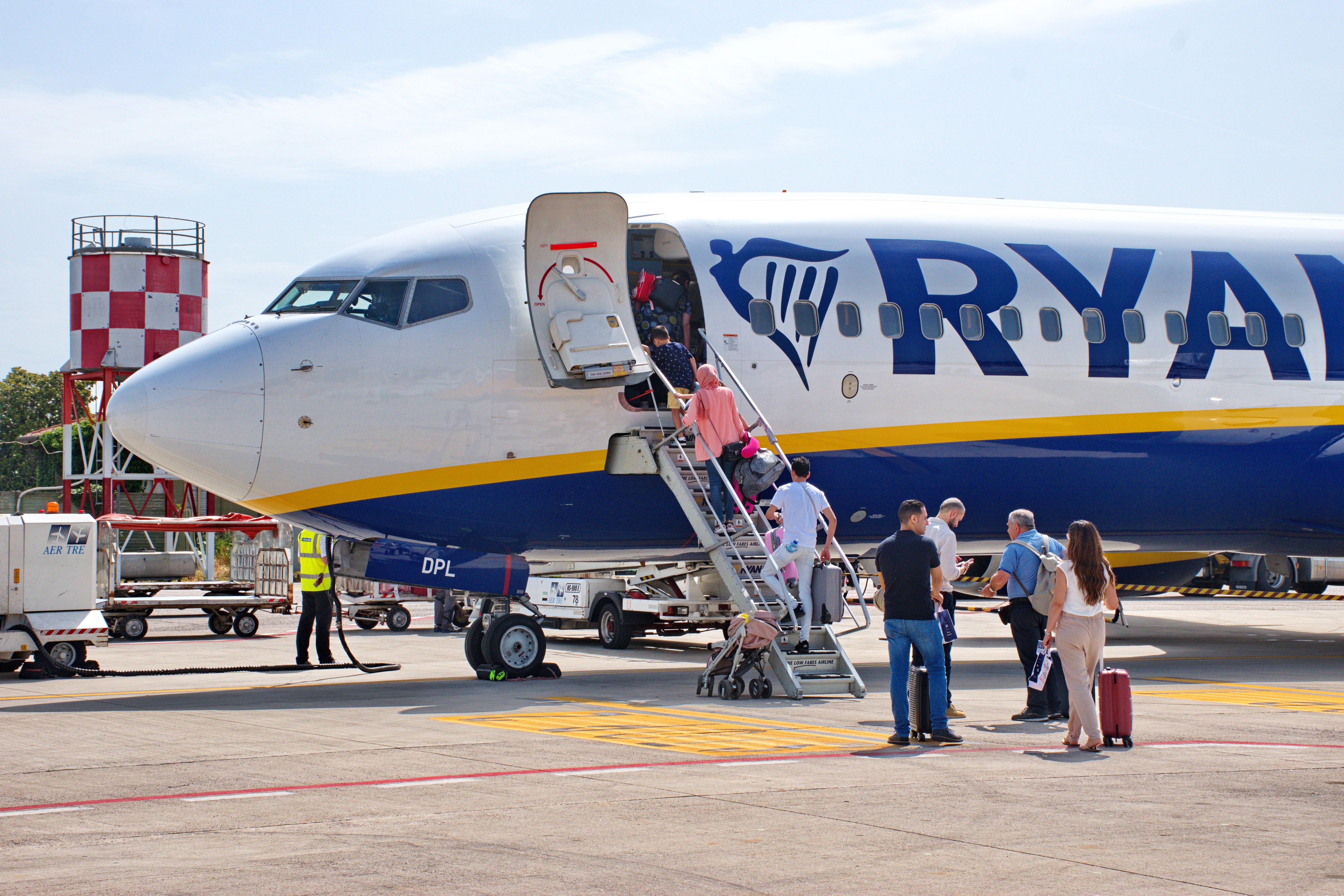 Ryanair 737-800 in Morocco