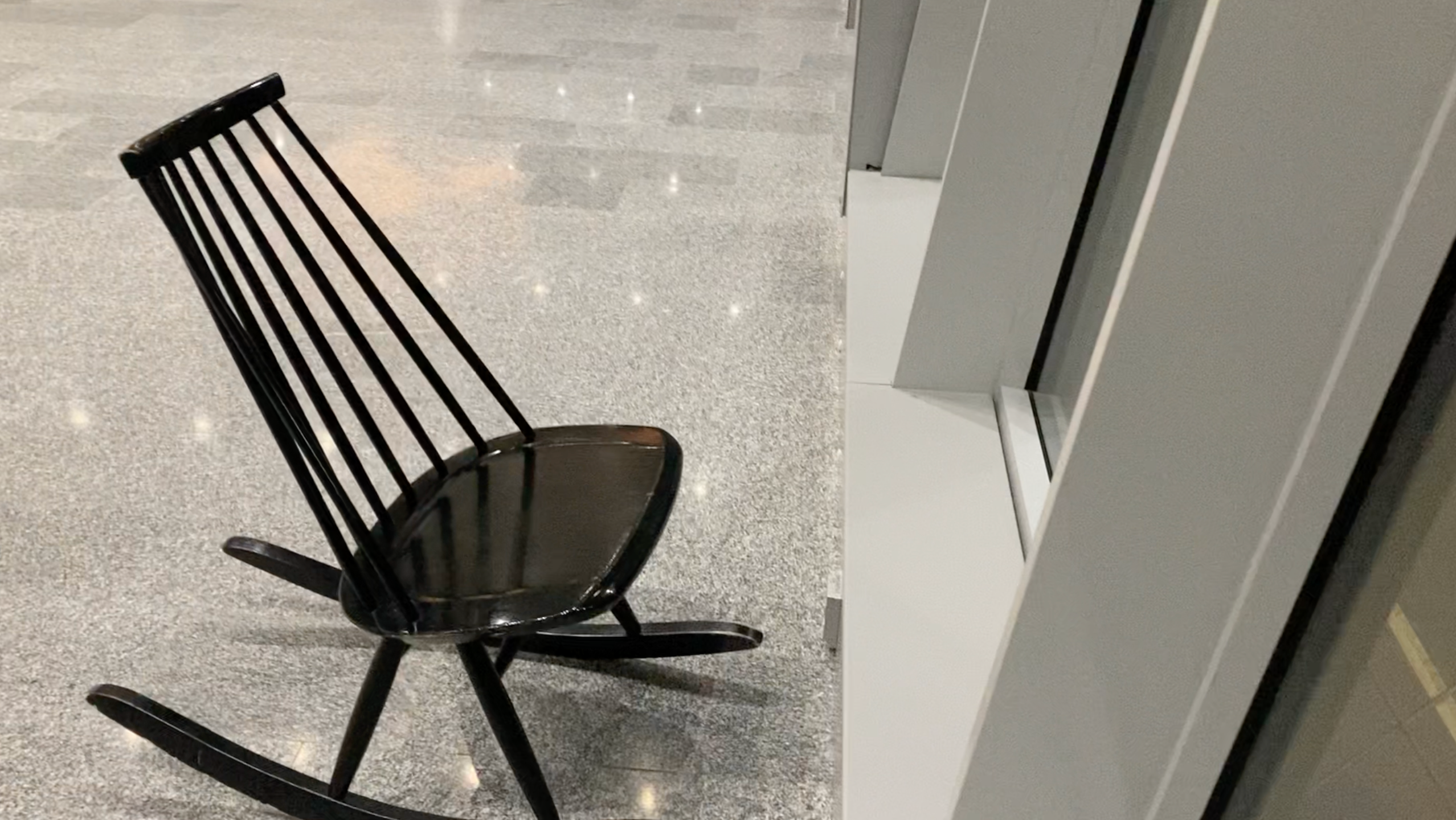 Helsinki Airport Rocking Chair