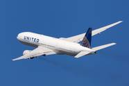 NTSB Says Miscommunication Led To United Airlines Boeing 777 Dive Near 