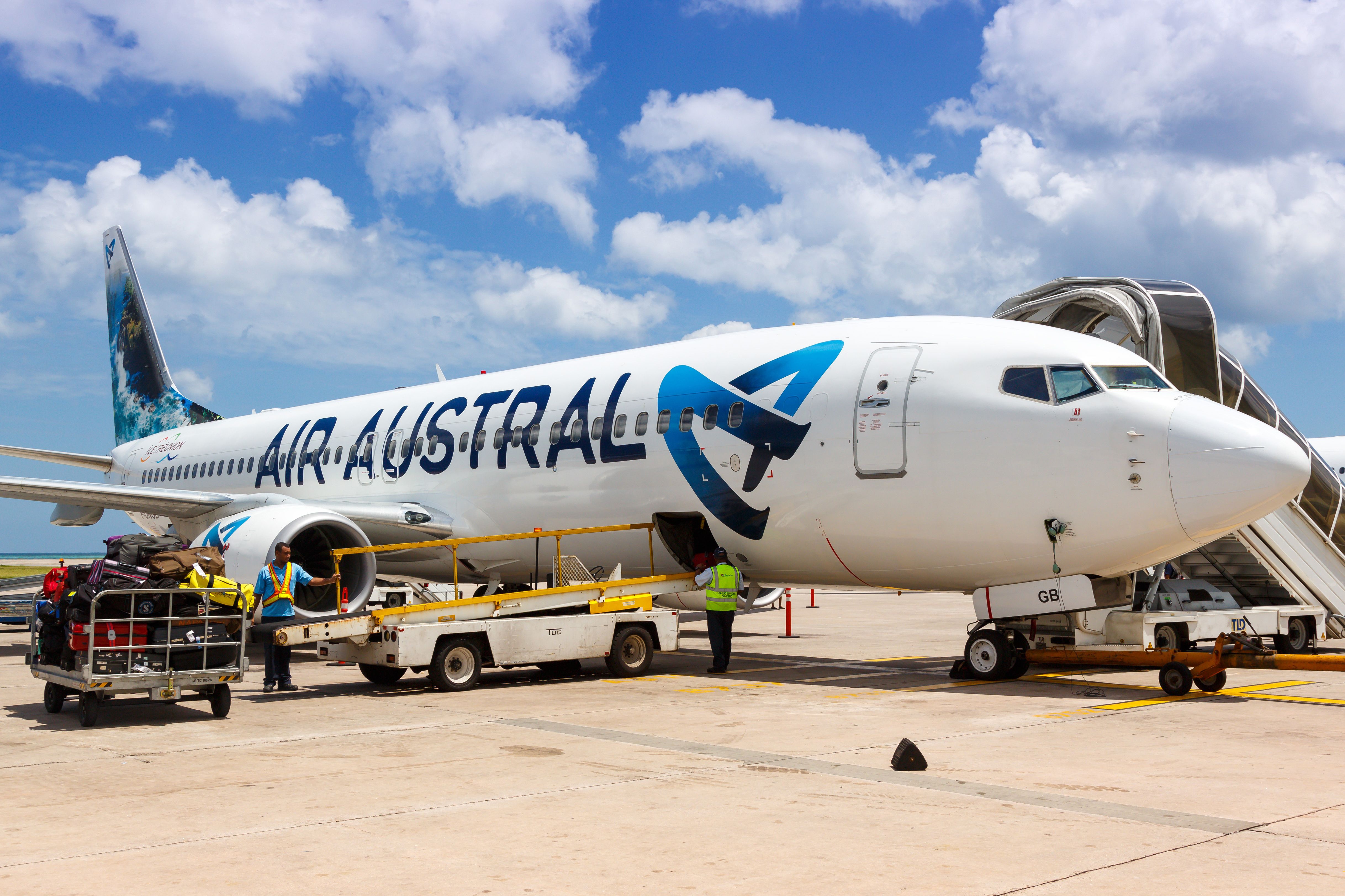 An Air Austral Boeing 737-800 at the gate.