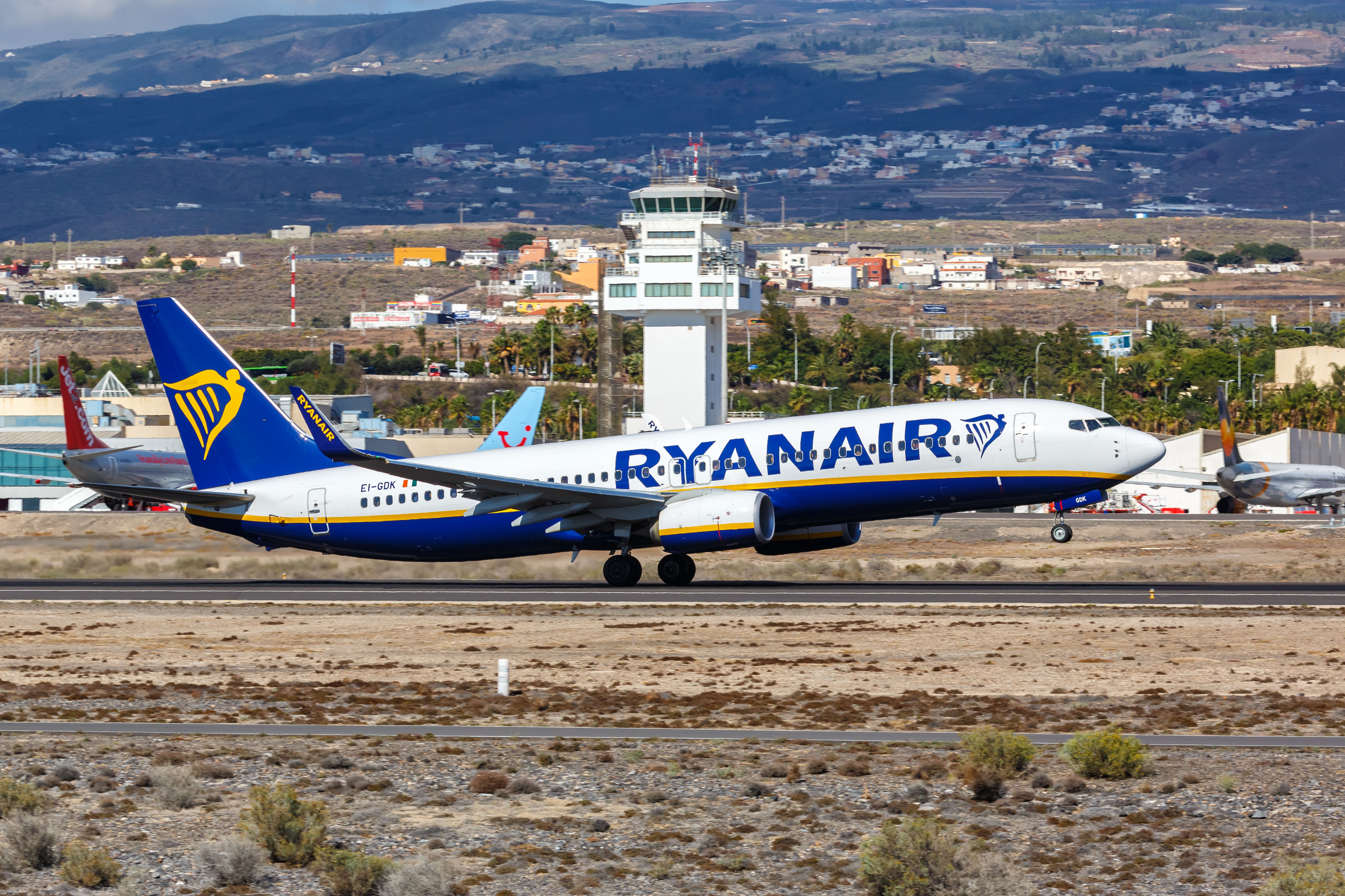 Tenerife South Airport ATC tower with Ryanair Boeing 737