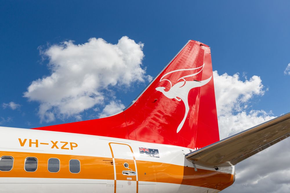 Qantas Boeing 737 retro