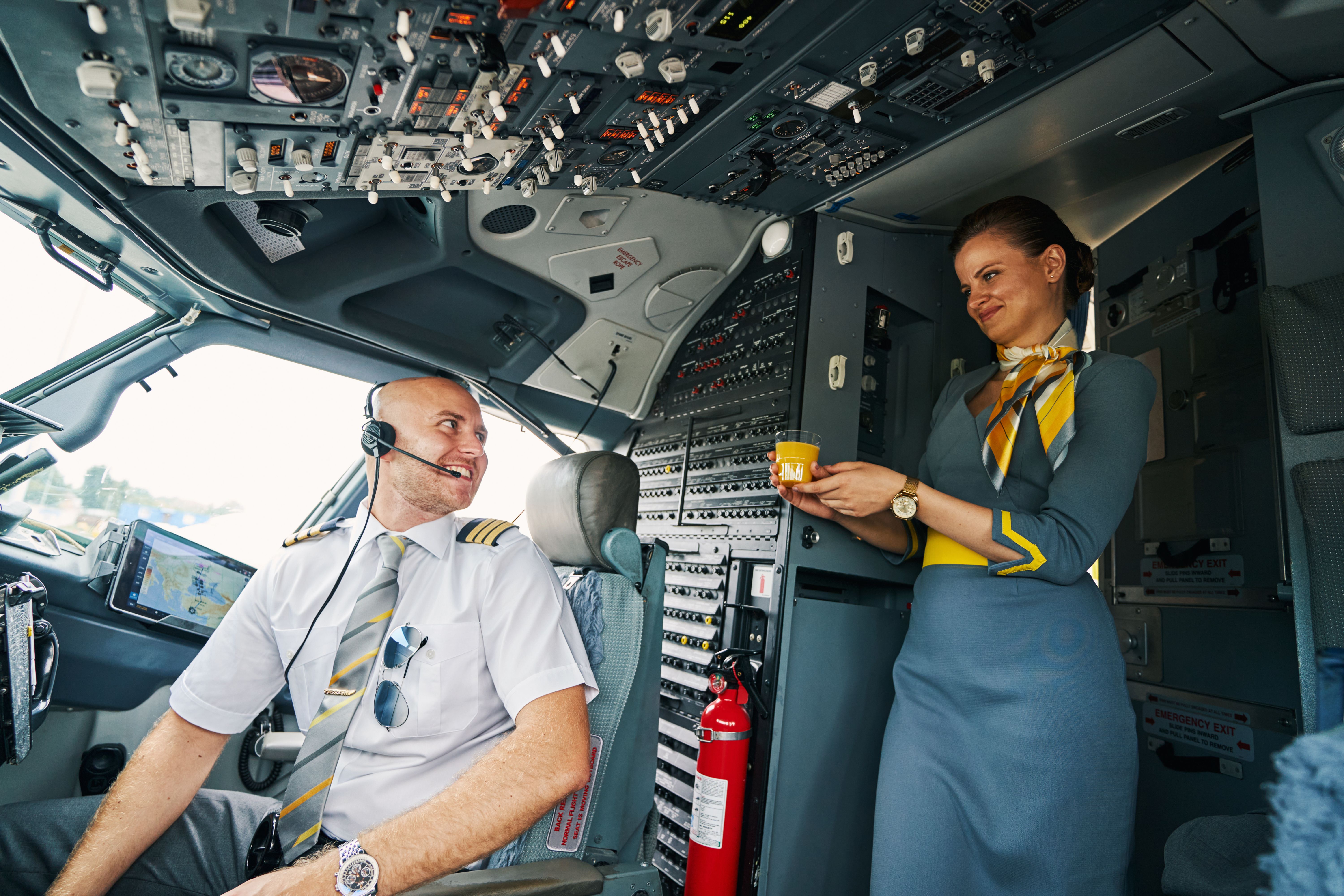 How Often Must Pilots Interact With Cabin Crew During The Course