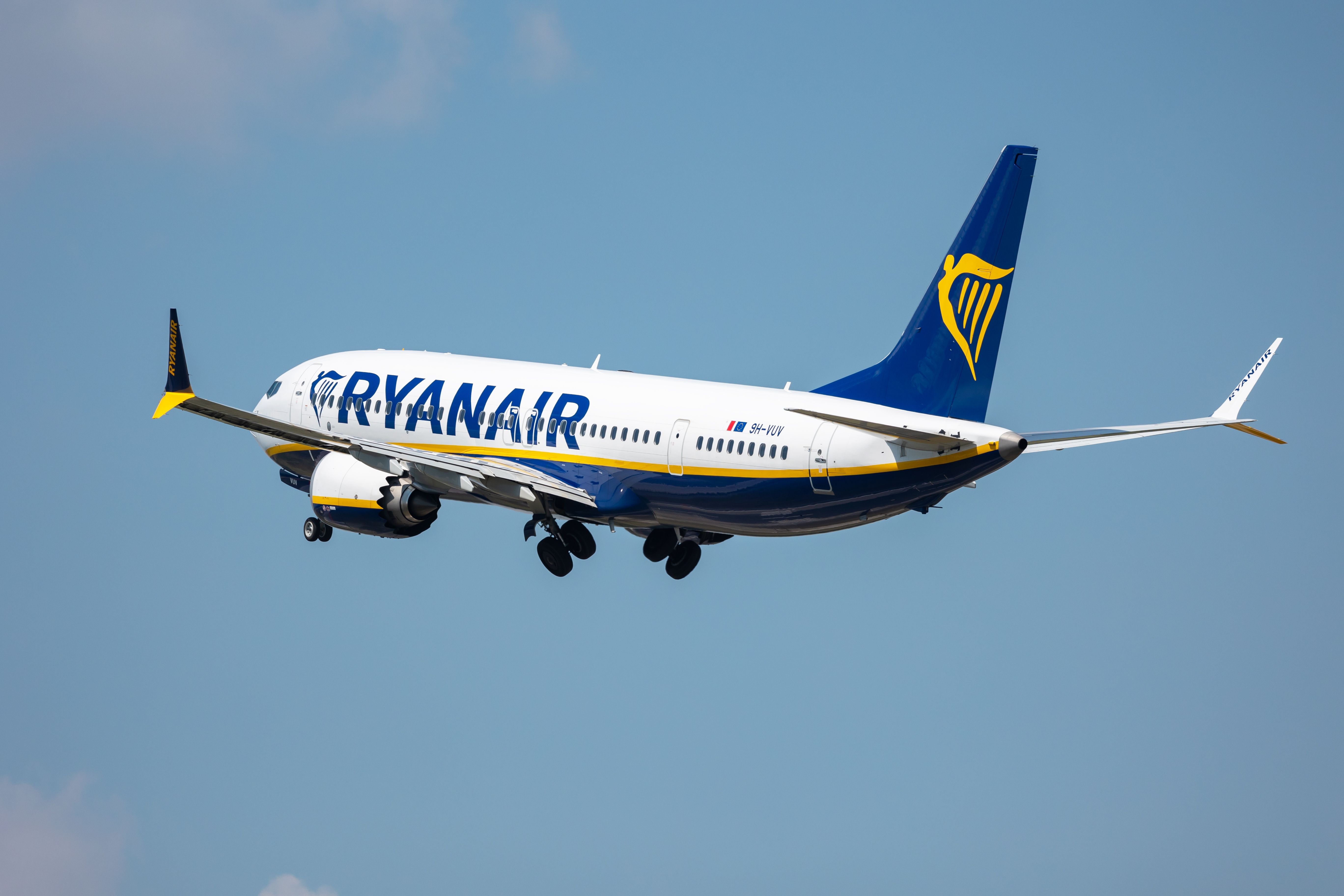 Ryanair Boeing 737 MAX 8-200