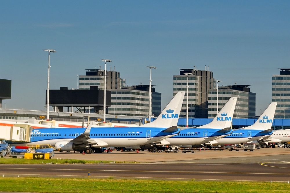 AMS KLM Boeing 737 