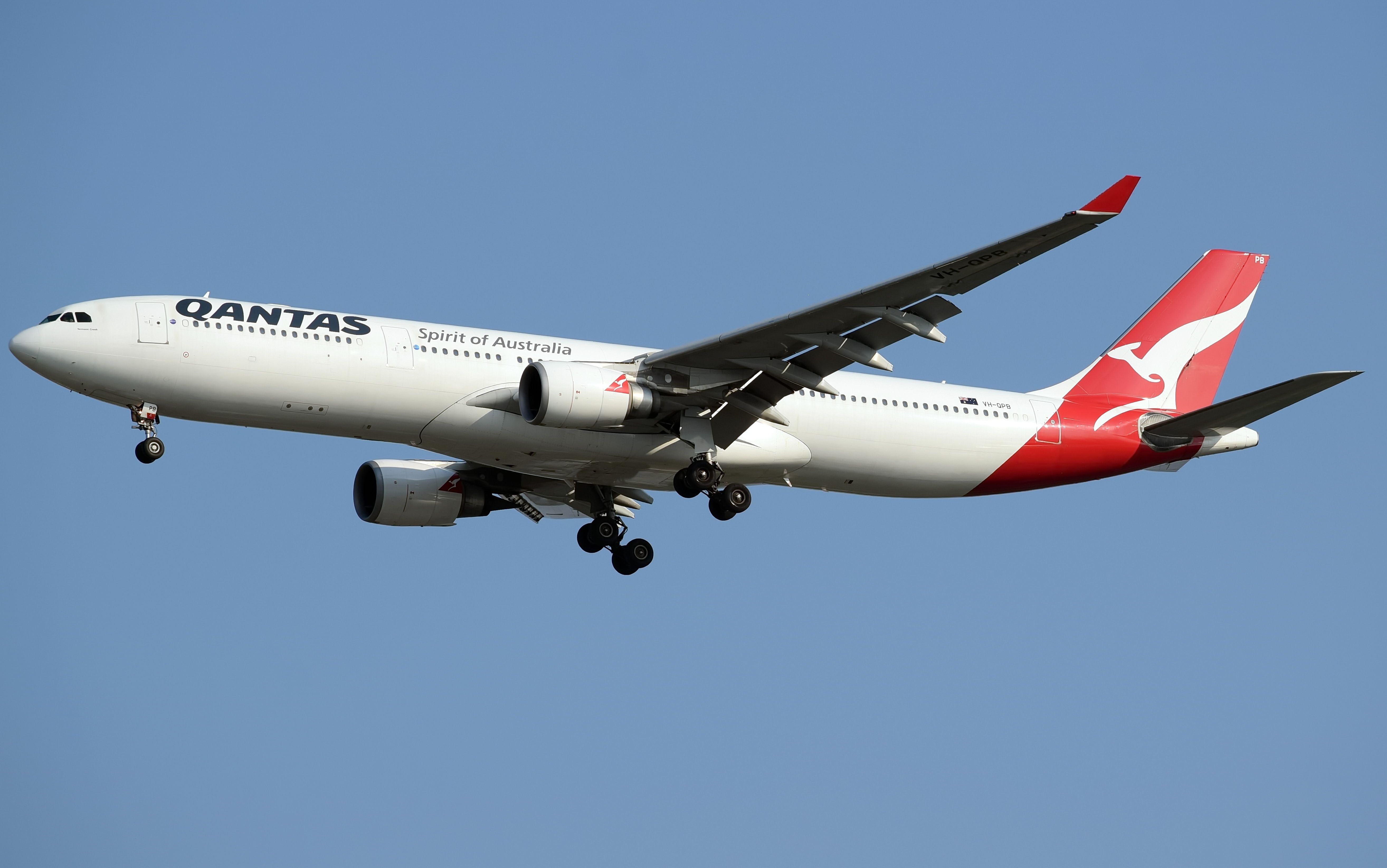 Qantas Airbus A330 in the sky