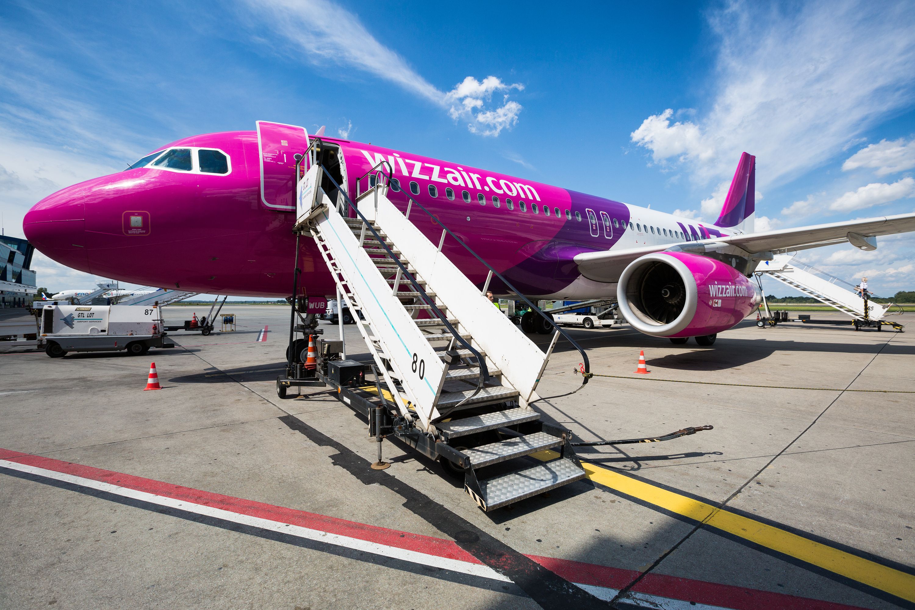 Wizz Air Airbus A320 With Stairs