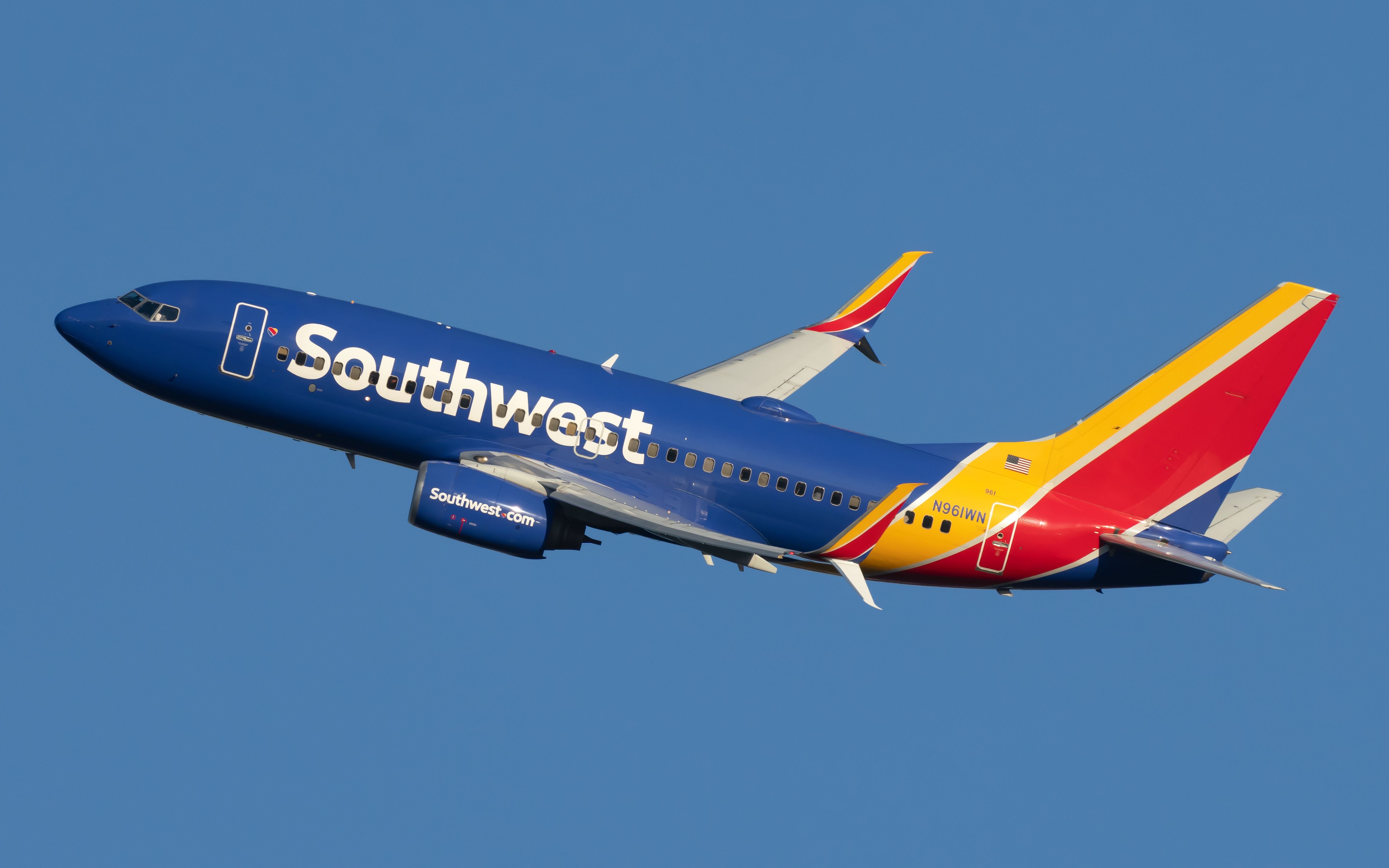 Southwest Airlines Boeing 737-700 N961WN 