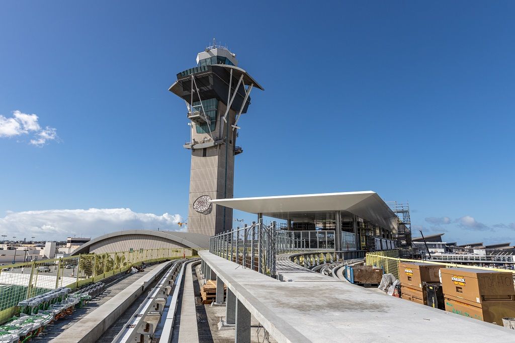 The Los Angeles International Airport People Mover Is Nearing