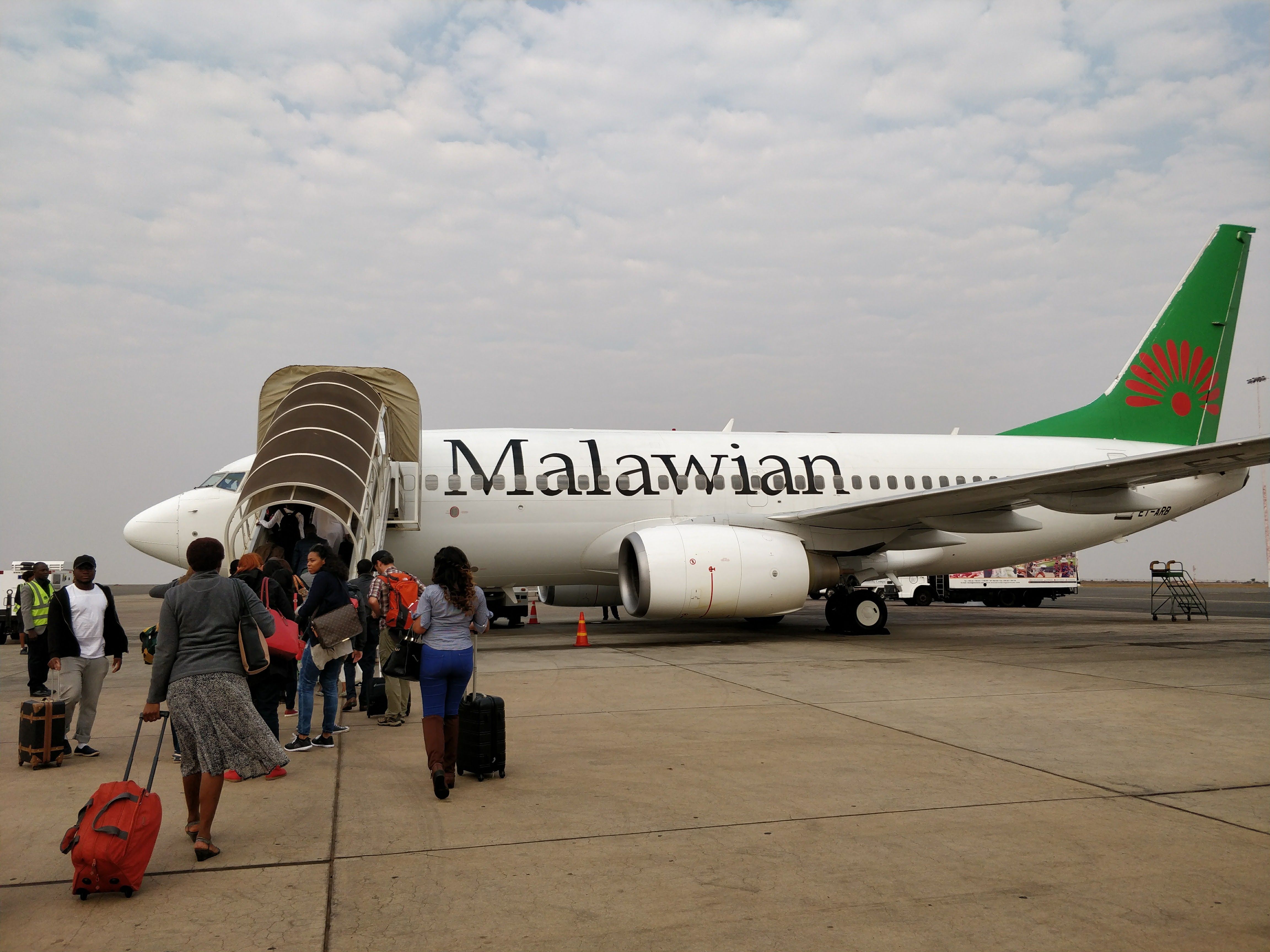 Malawian Airlines B737-700