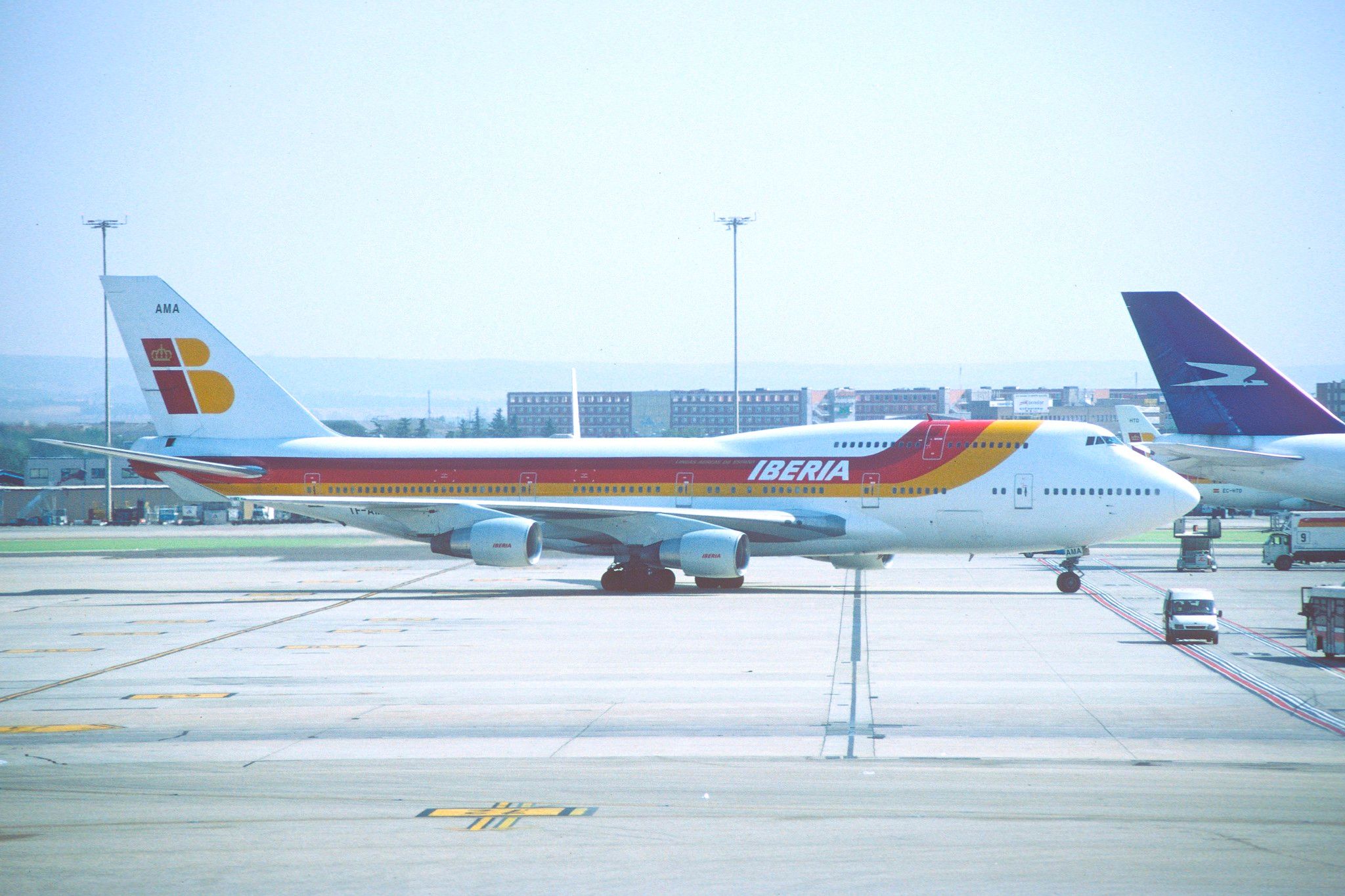 IBERIA Boeing 747-400; TF-AMA