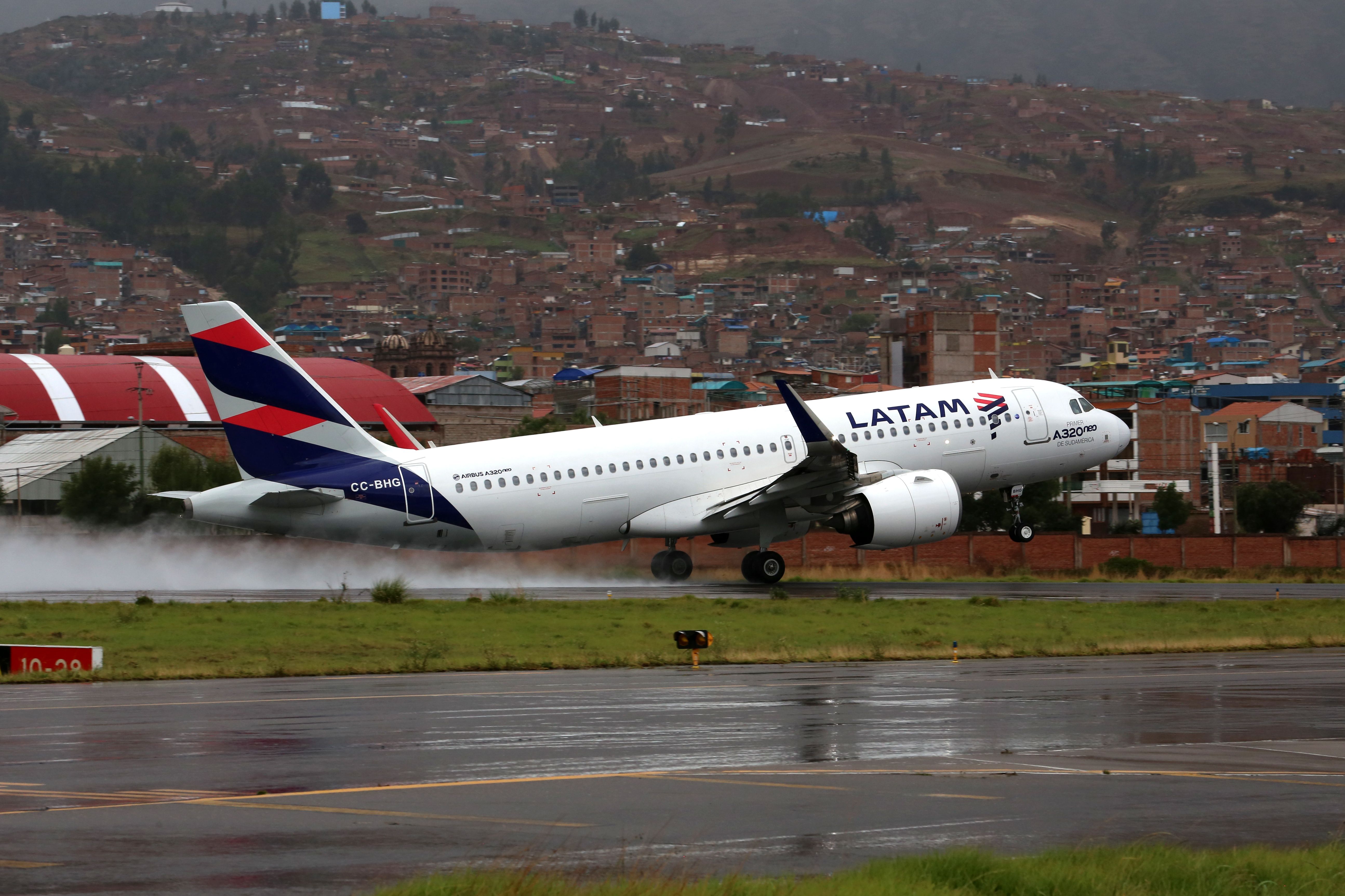 More dismal numbers from LATAM Cargo as RTKs slide – Moov