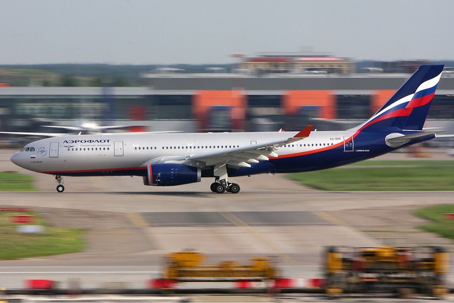 Aeroflot_Airbus_A330-200_Mishin