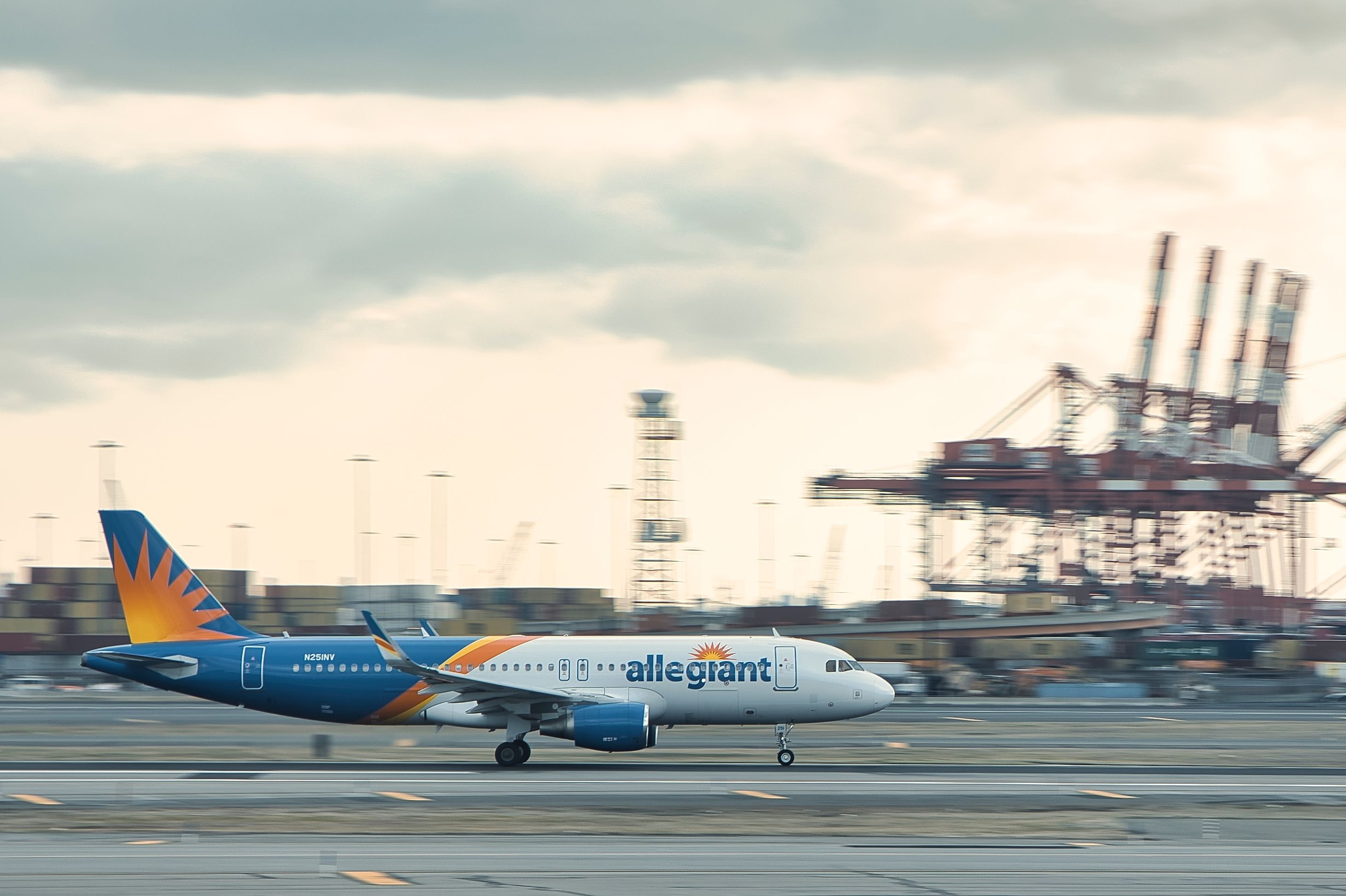 An Allegiant aircraft departing from Newark 