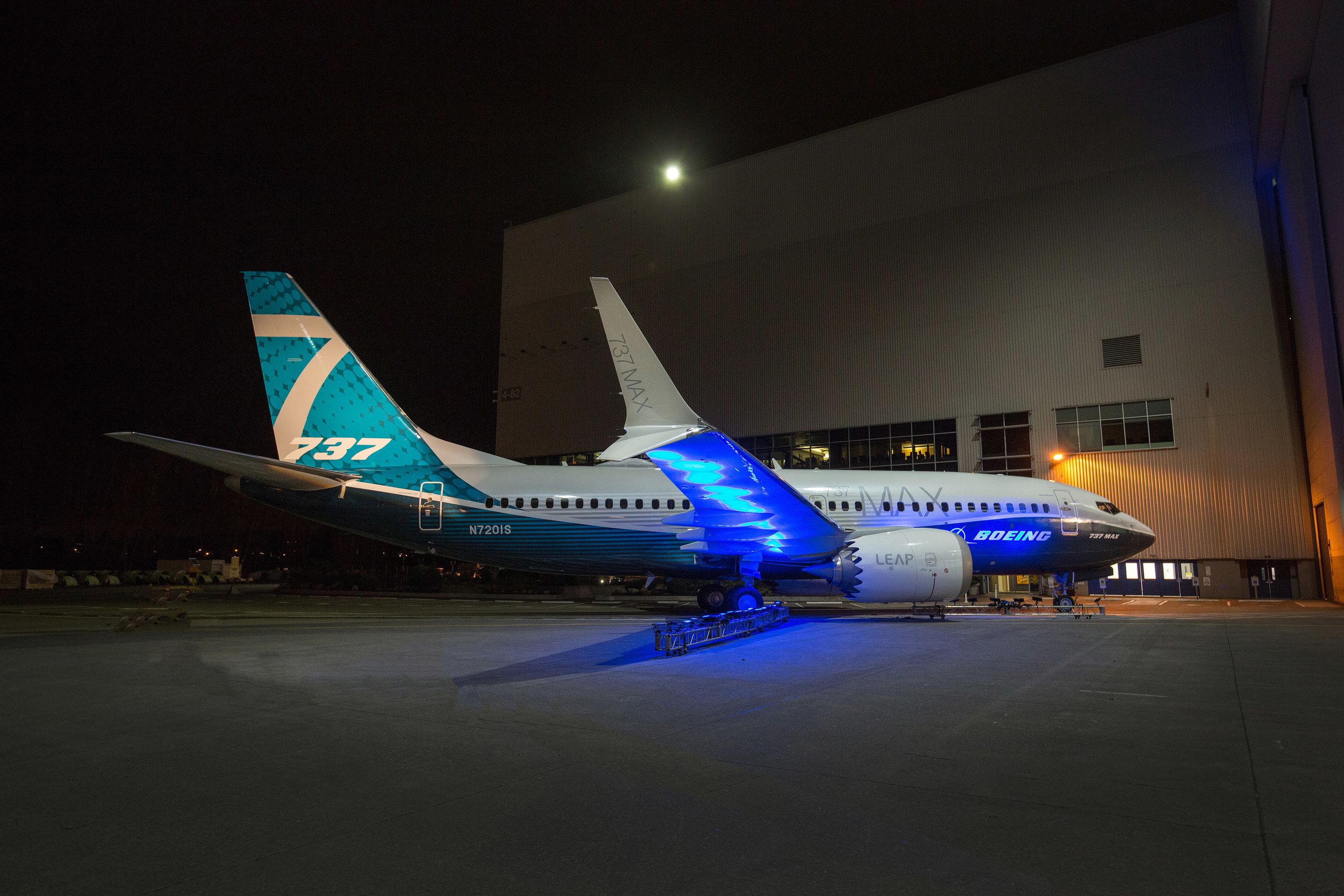 Boeing 737 MAX 7 Debut
