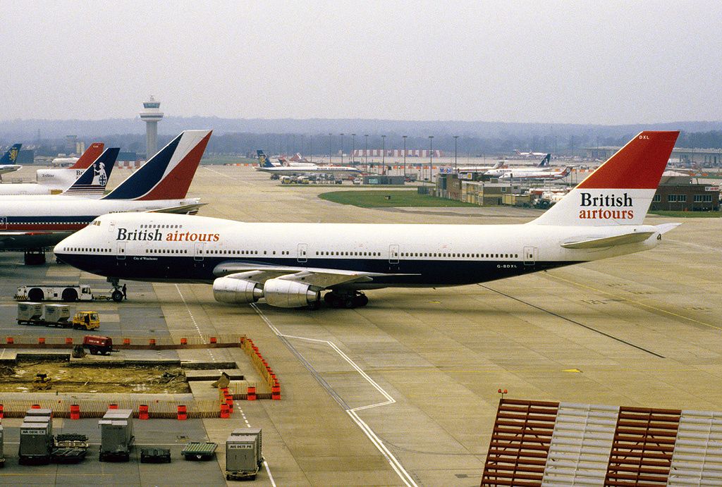 British_Airtours_747-236B