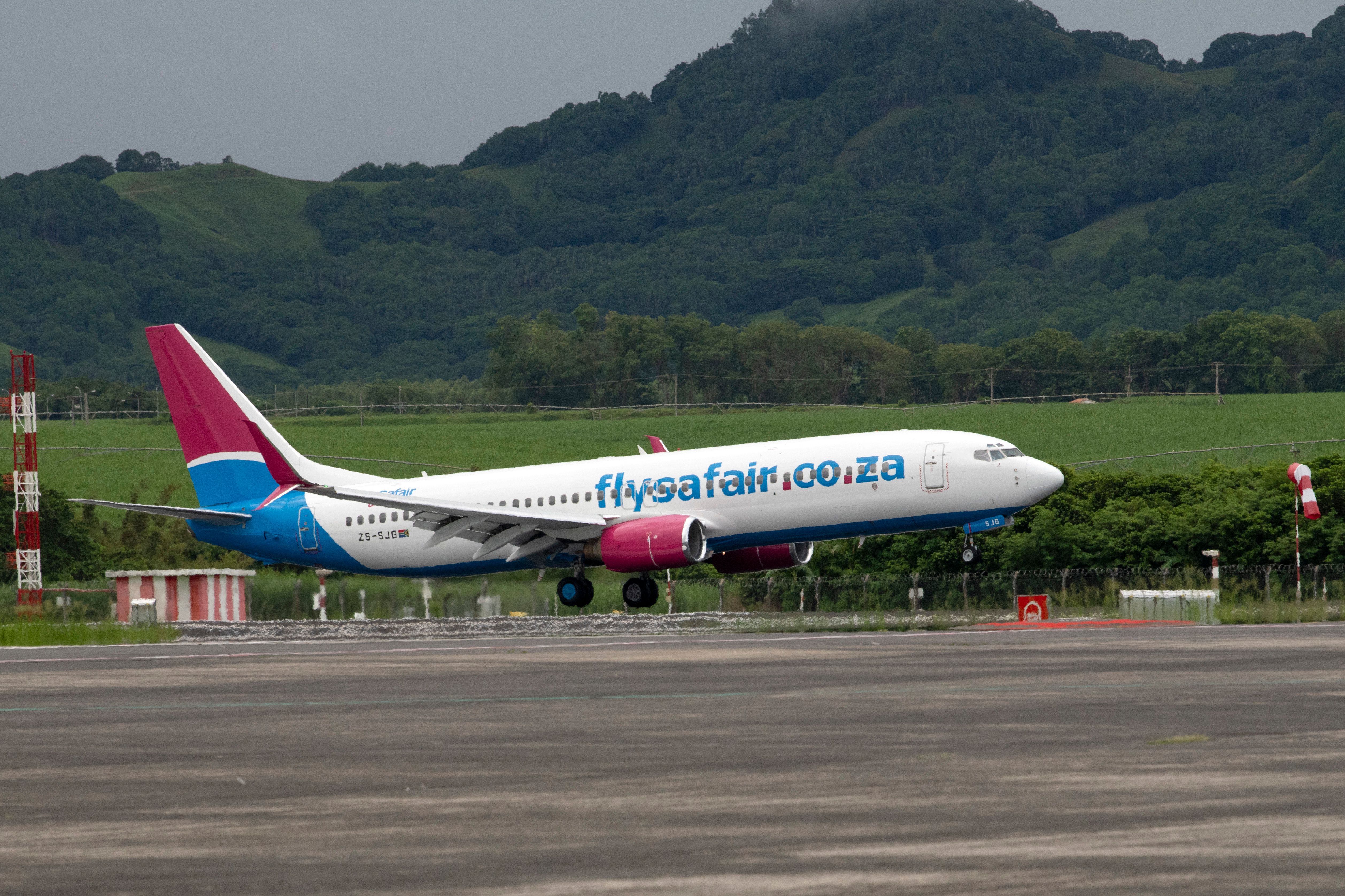 FlySafair first landing in Mauritius