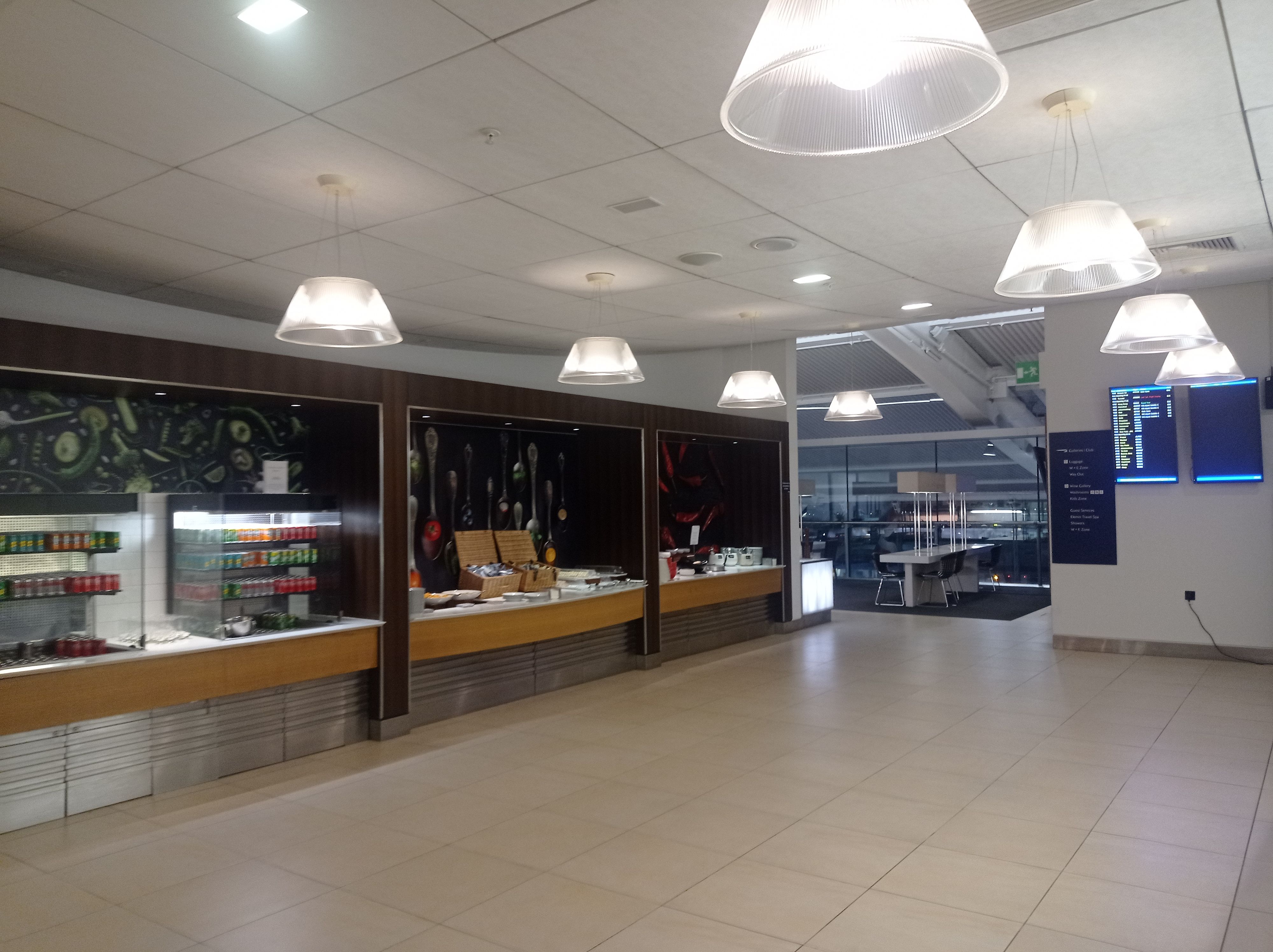 Beverage area at the British Airways lounge