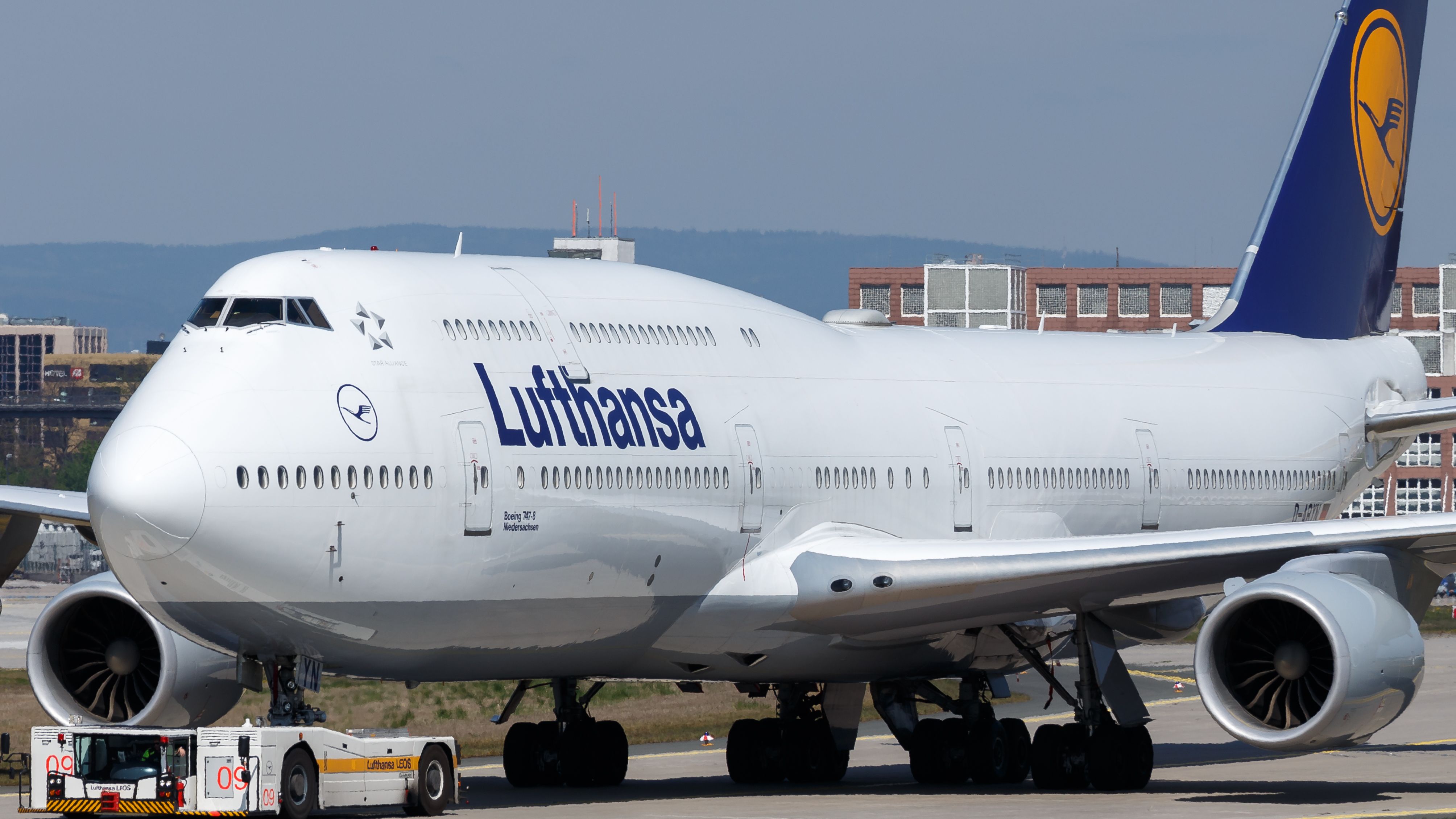 Lufthansa Joins First Movers Coalition Amid Sustainability Drive