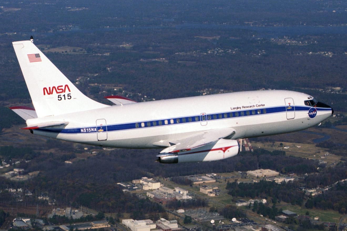 NASA 515: The Boeing 737 Used As A Flying Laboratory