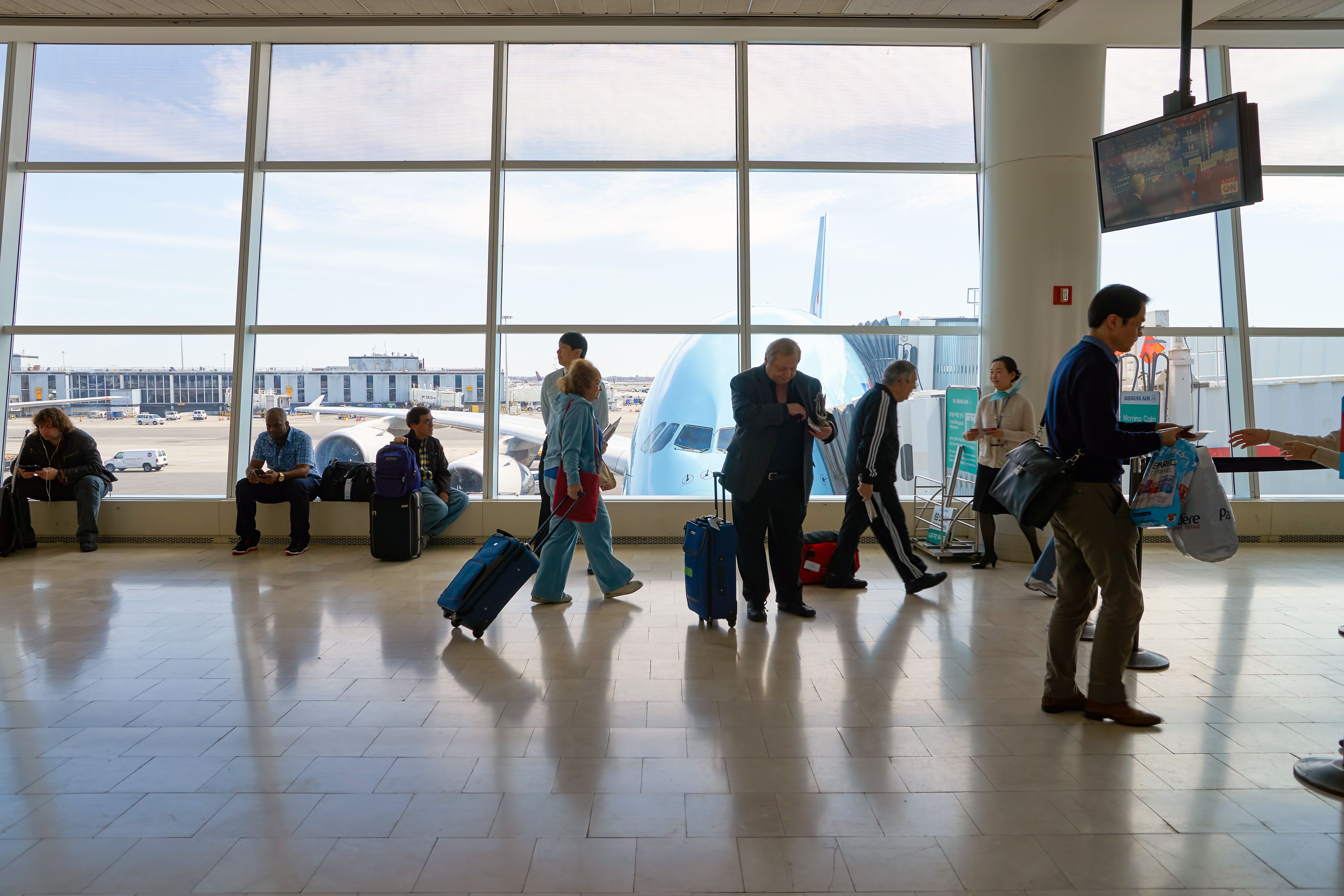 Passengers at a US Airport 