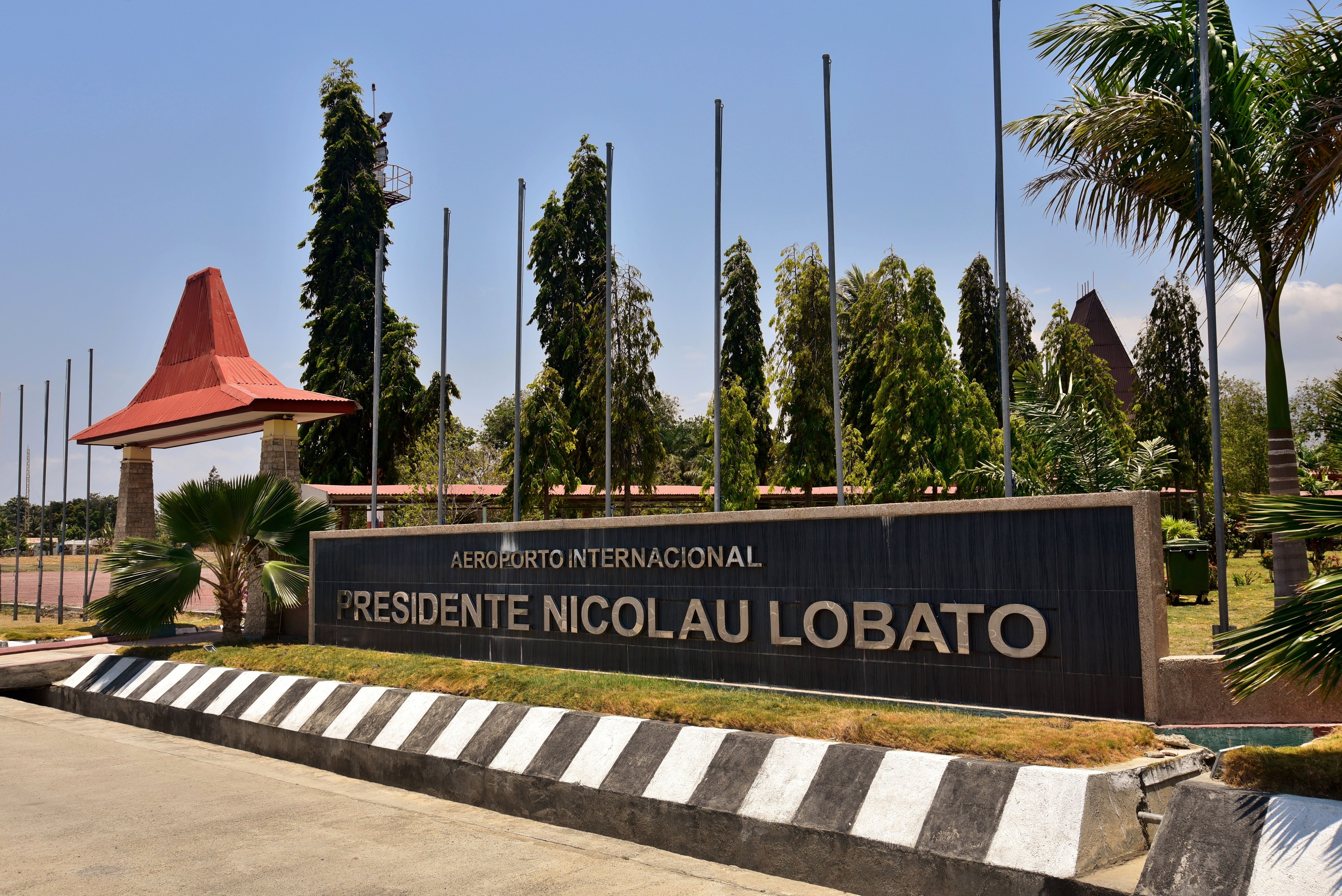 Presidente_Nicolau_Lobato_International_Airport_terminal,_2018_(01)