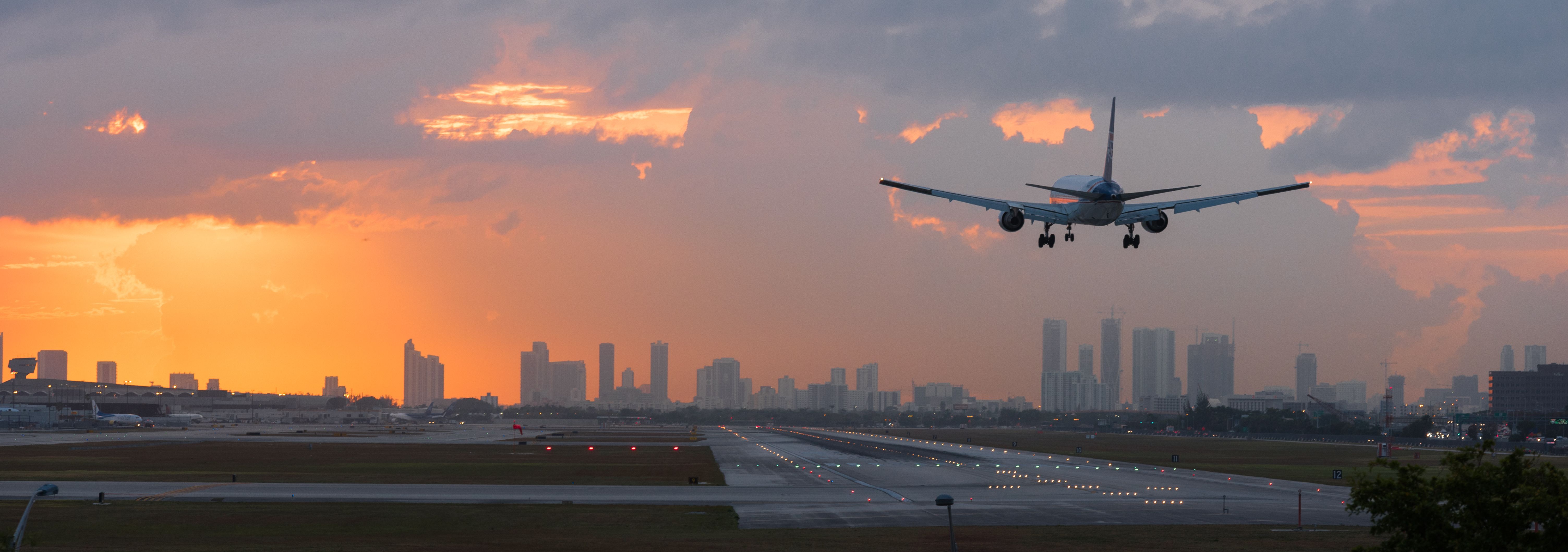 Miami Airport landing