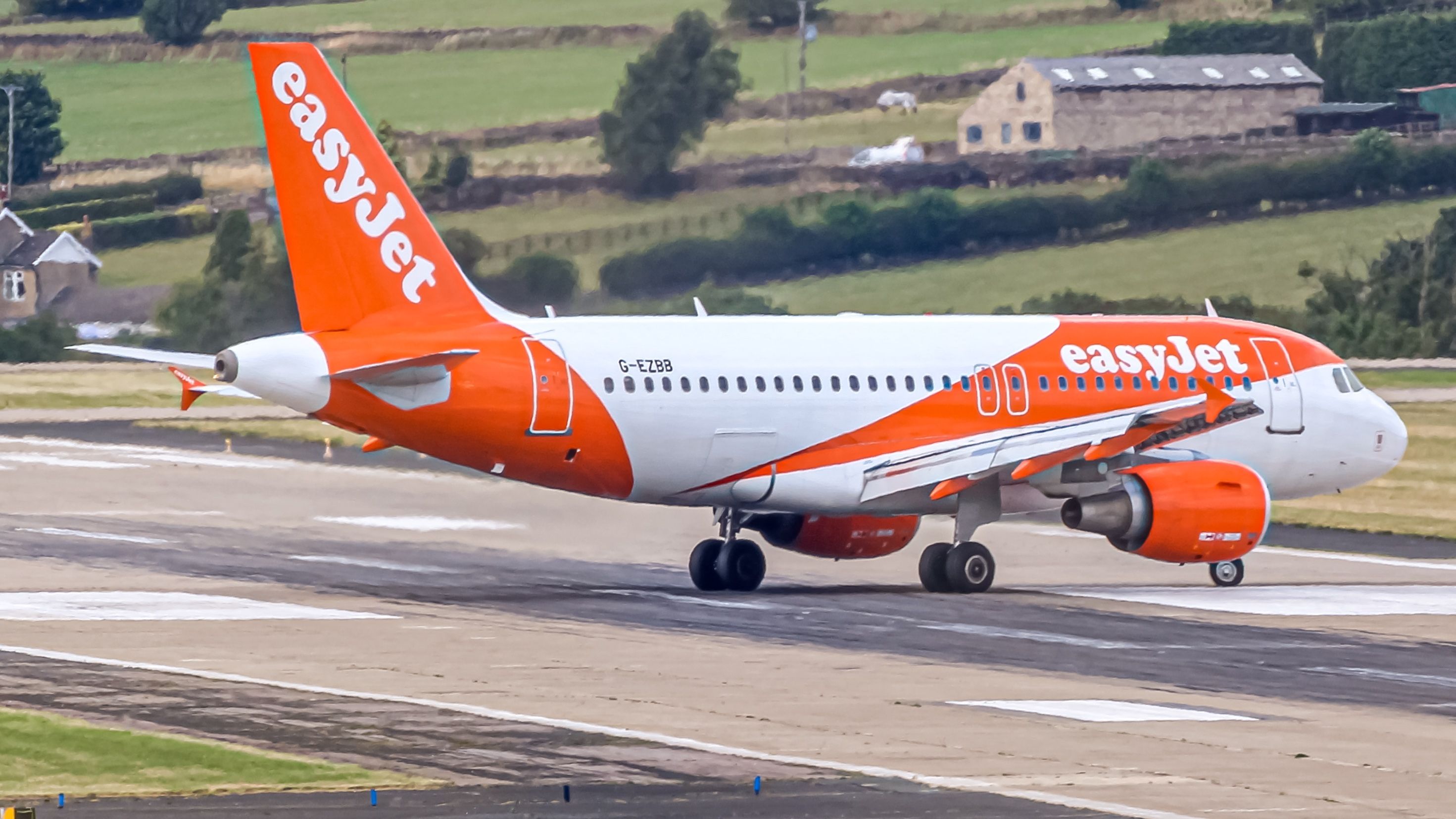 easyJet Airbus A319