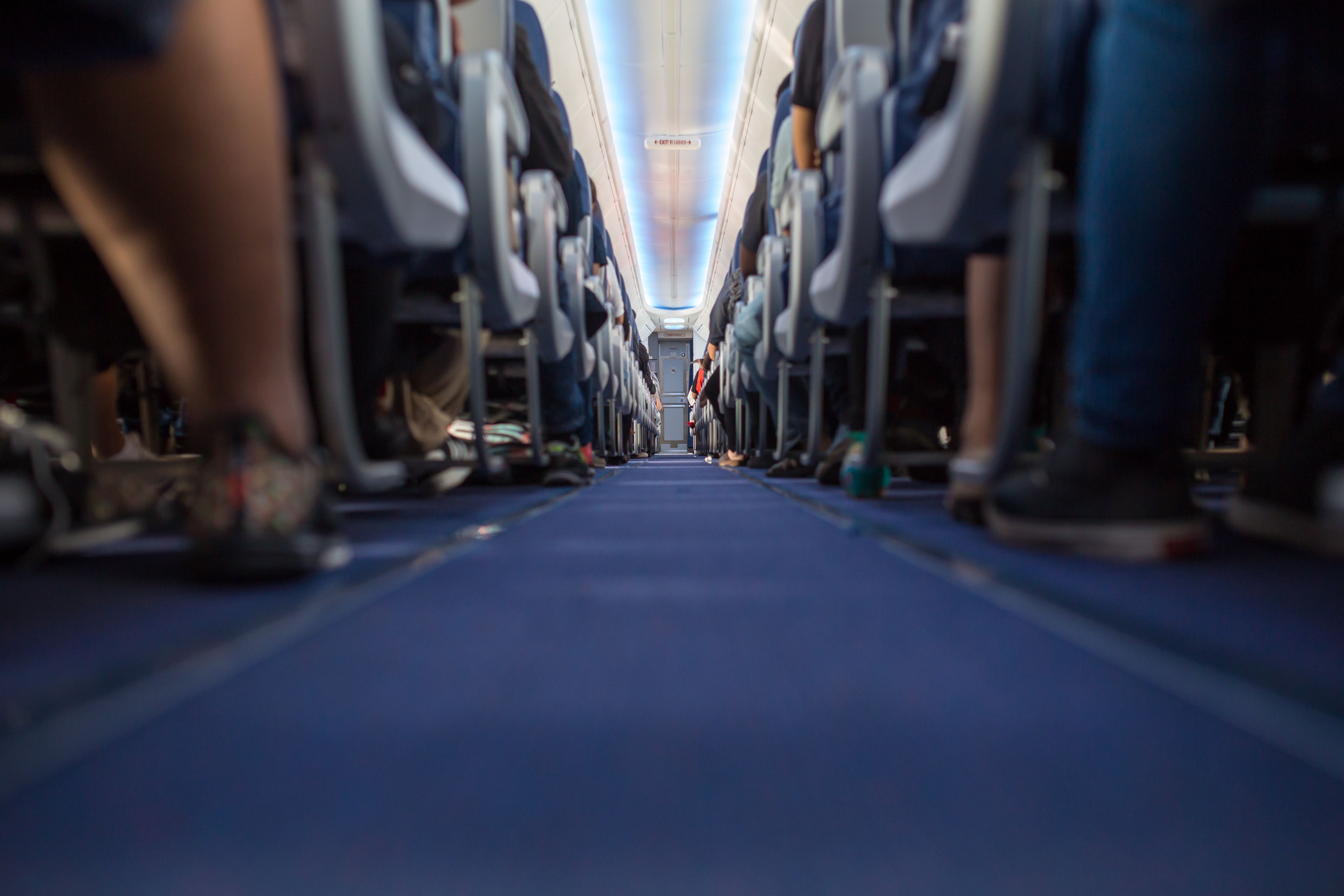 Aircraft cabin floor
