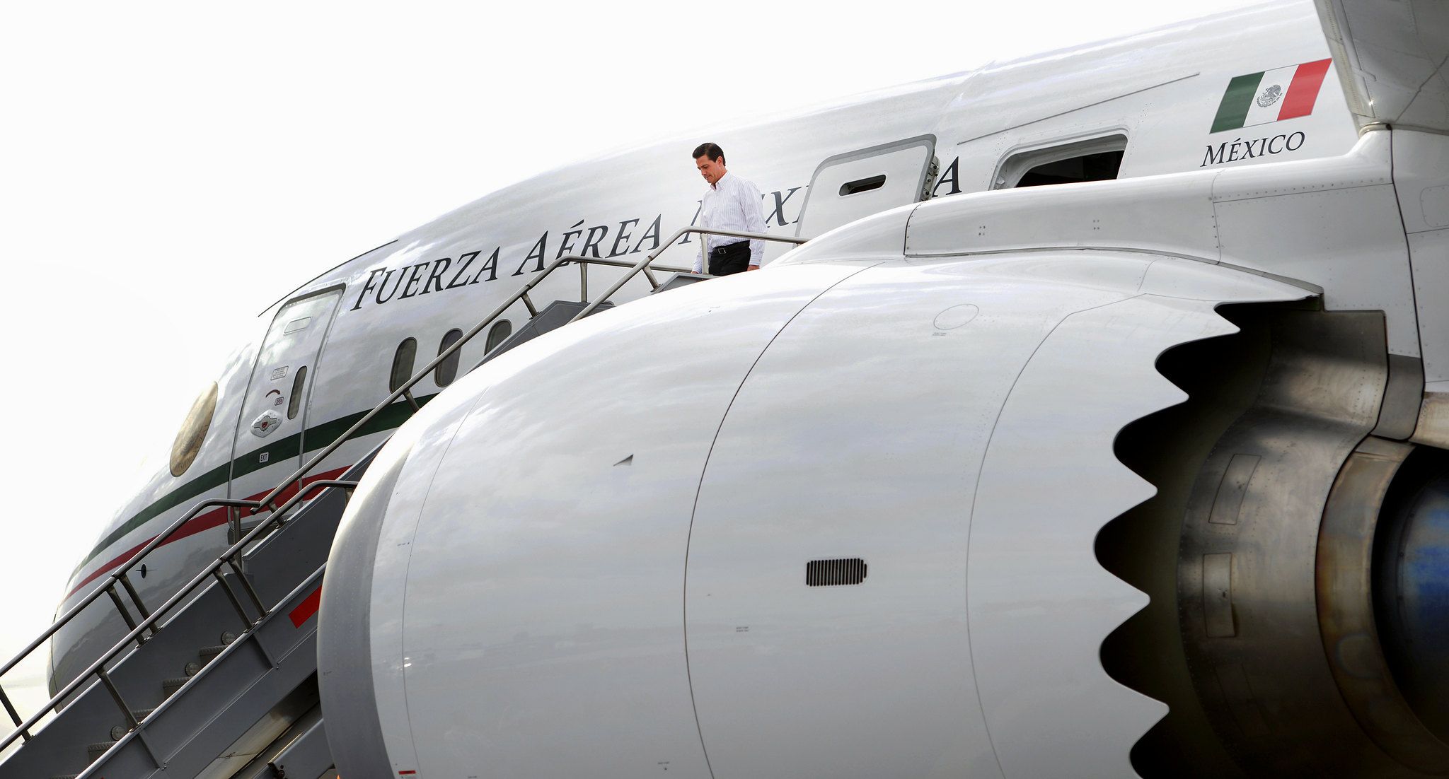 Mexican Government Sells Presidential Boeing 787 To Tajikistan