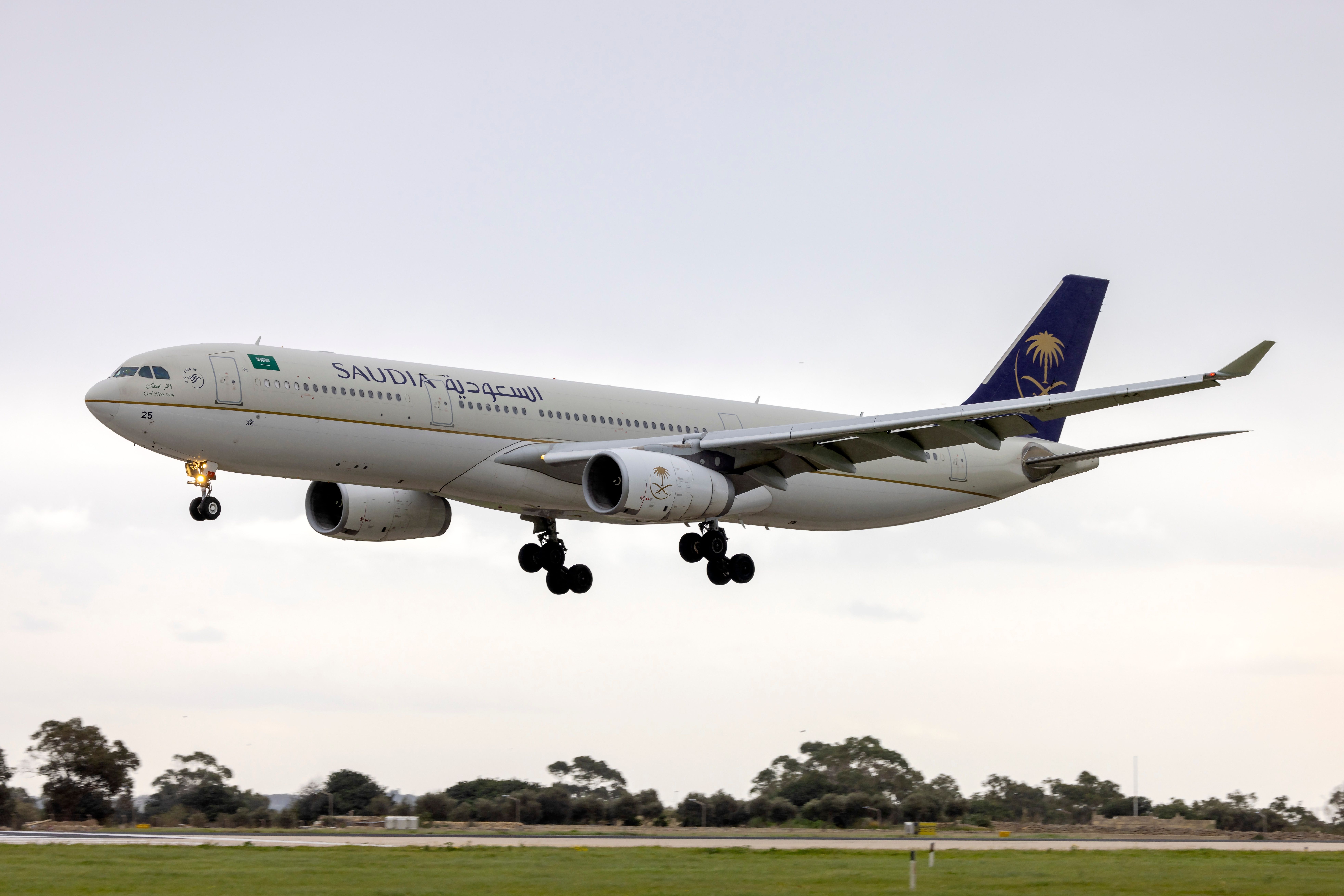 A Saudia Airlines Airbus A330-300 landing in Malta 